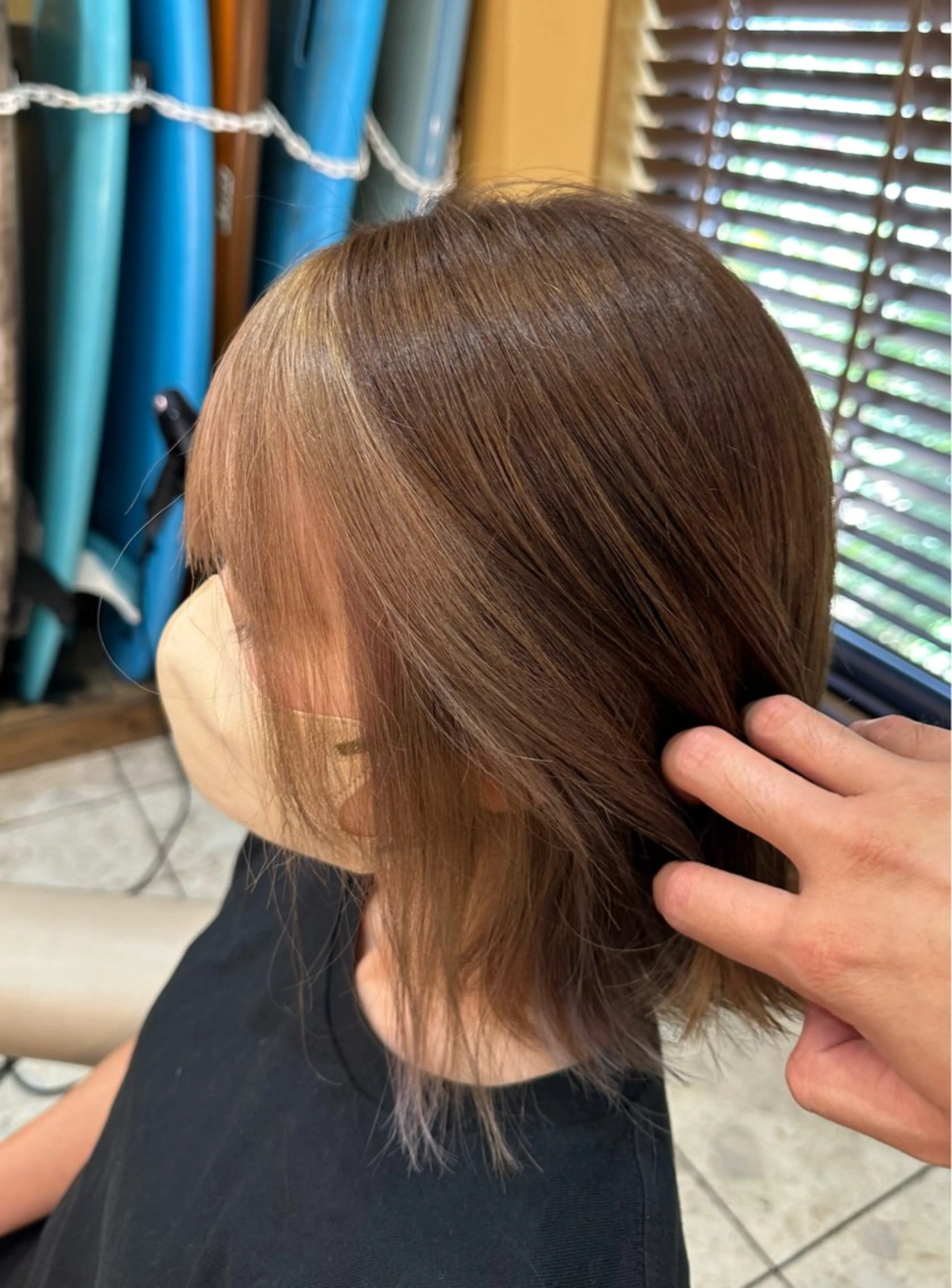 ミディアム ミストバング 顔周りカット ヘアカラー 鎌田 一徳のヘアスタイル