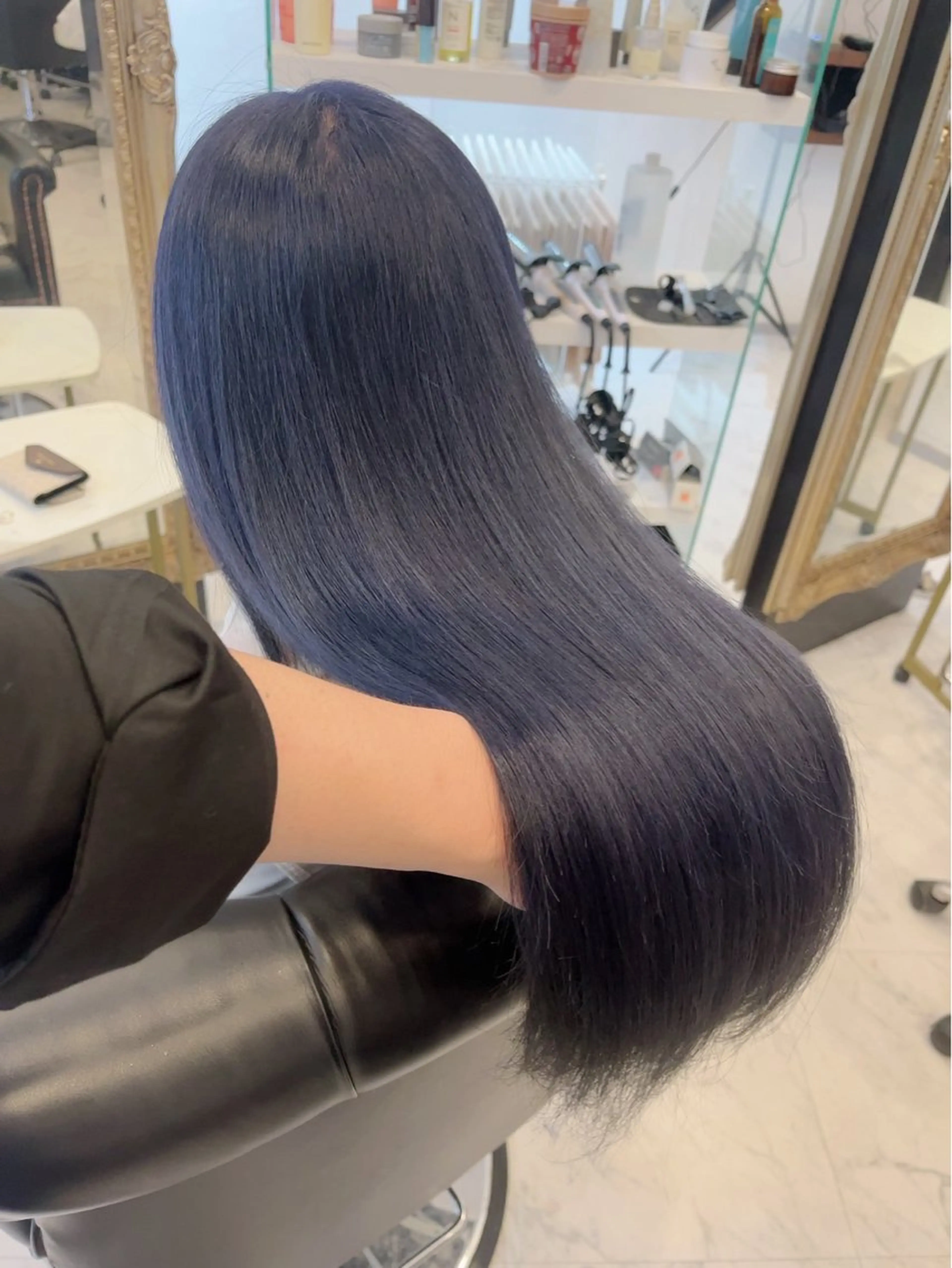 ロング カット ヘアカラー トリートメント 💎JADE GRACE💎のヘアスタイル