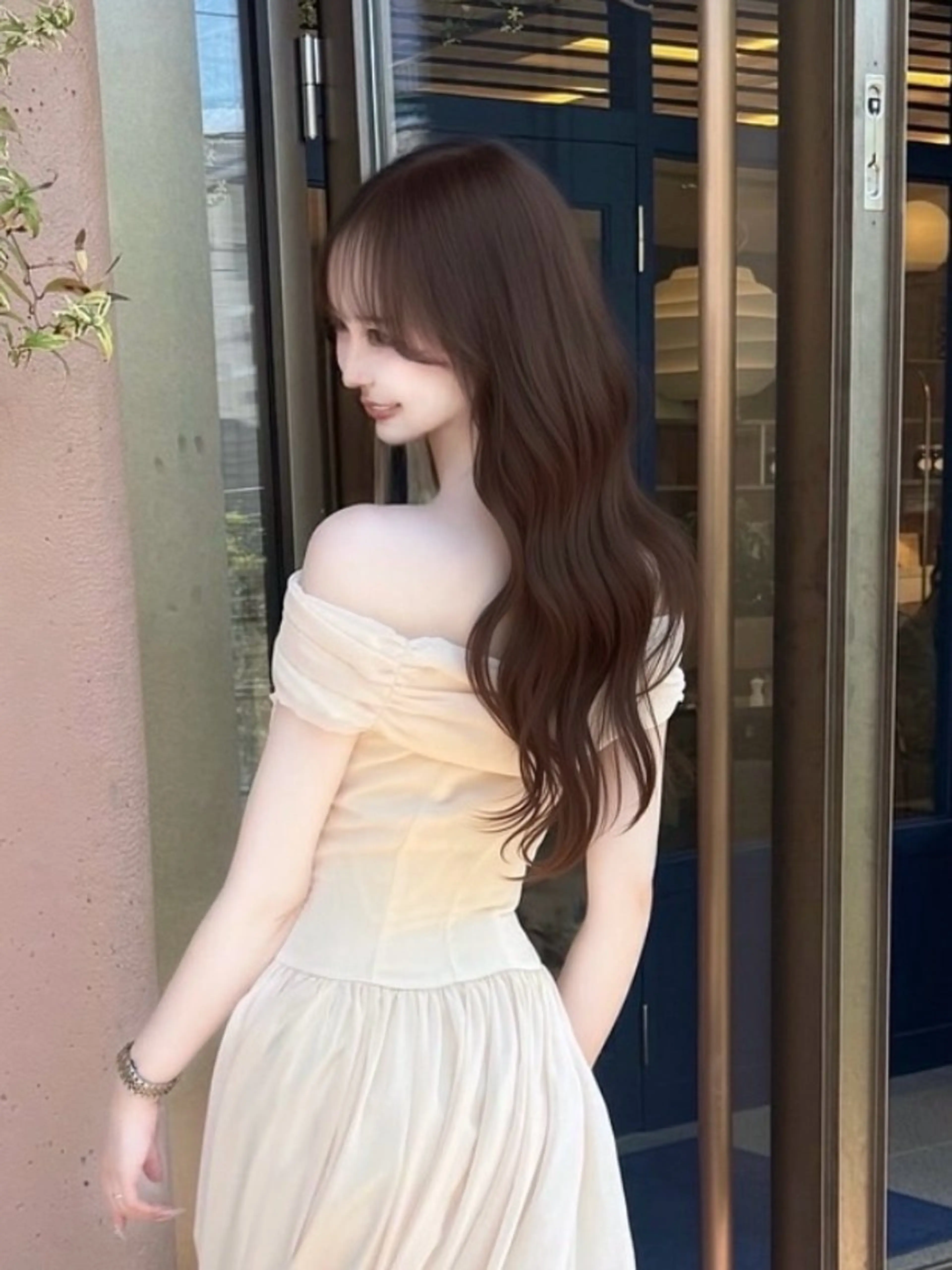 ロング YUI / LbyHOMEのヘアスタイル