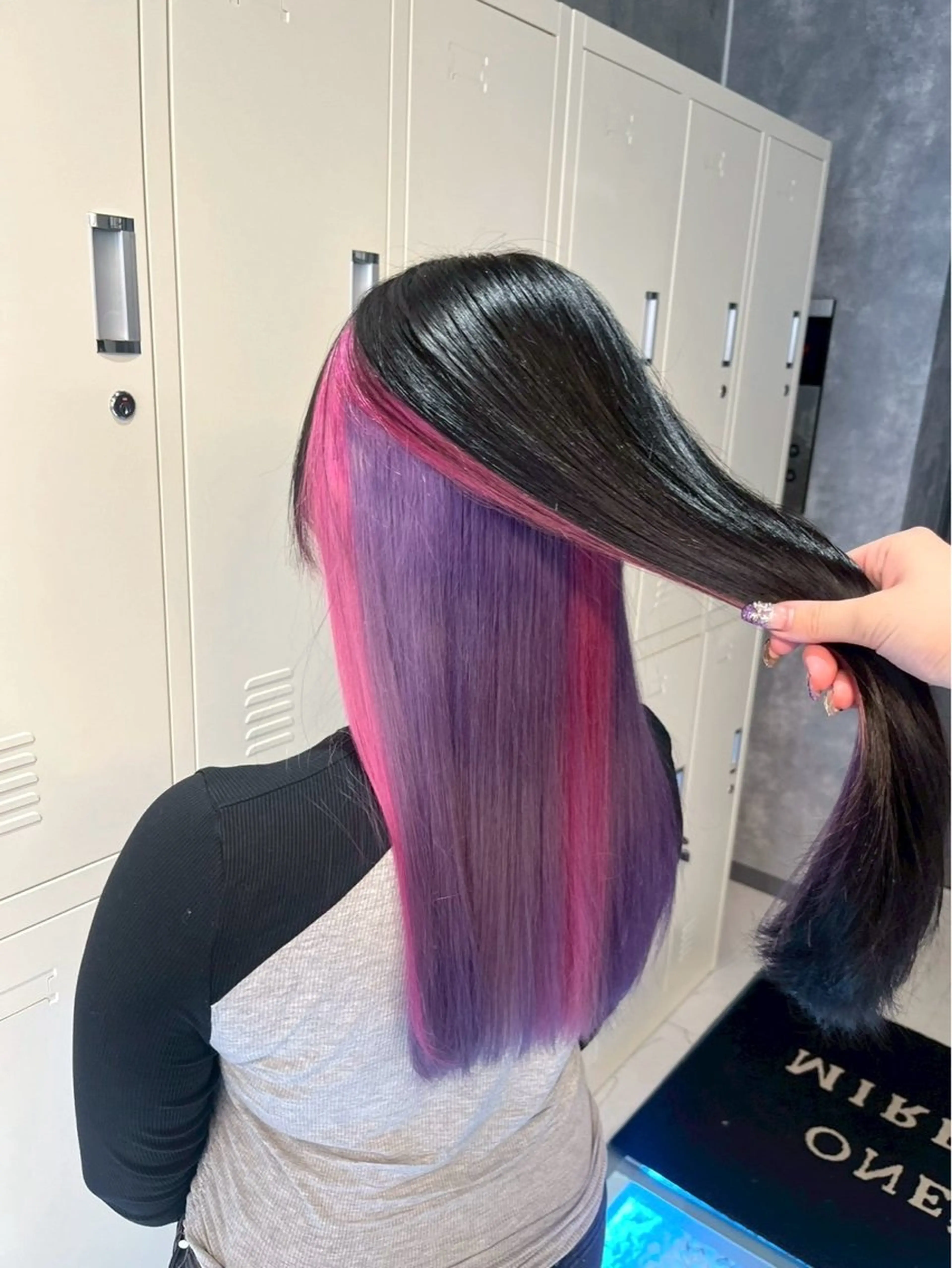 カラー 🦋ハイトーン×ア レンジ💫Leenaのヘアスタイル
