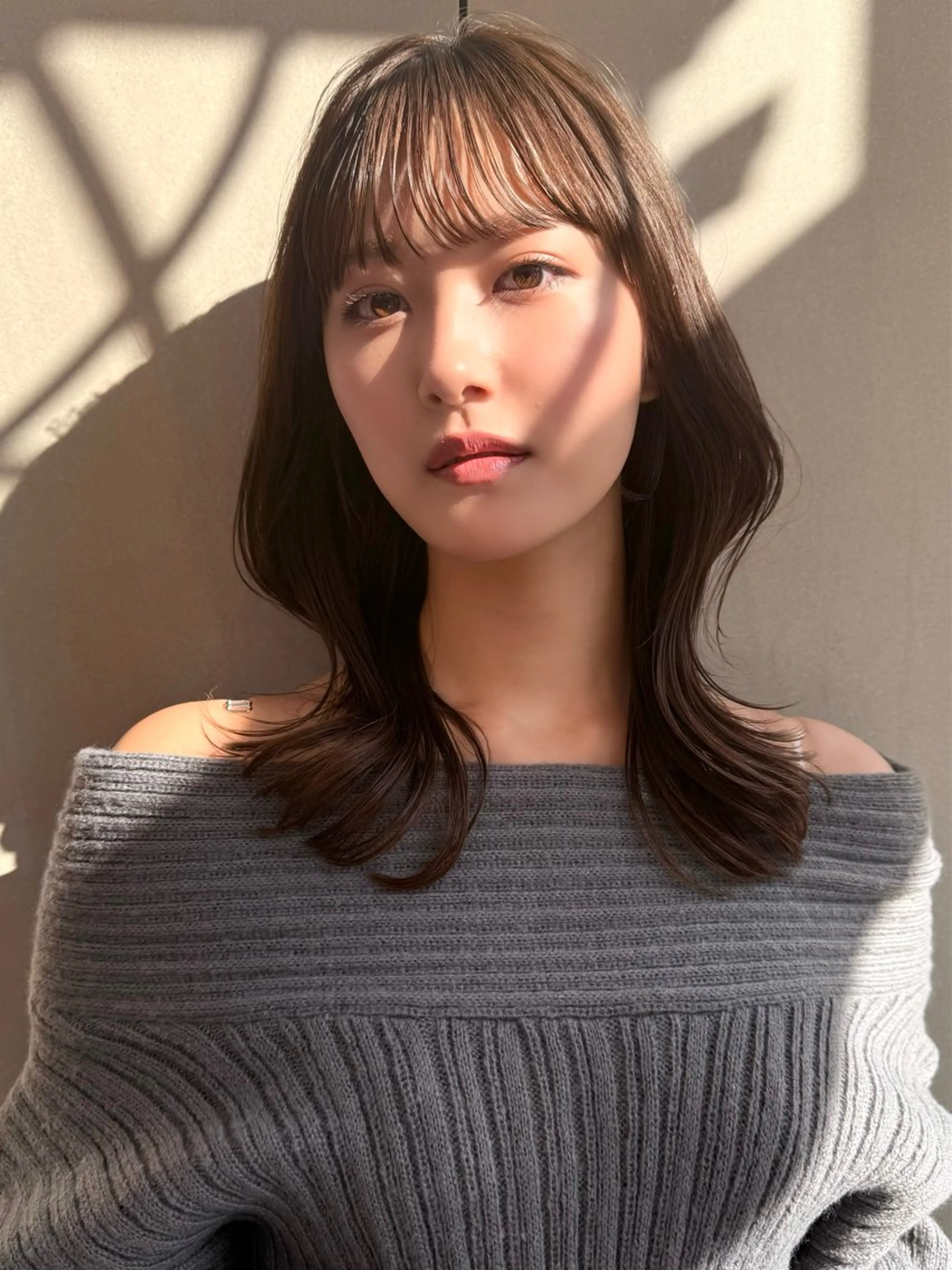 ミディアム カット ヘアカラー トリートメント ✨コテ巻き風パーマ ✨川合佑哉のヘアスタイル