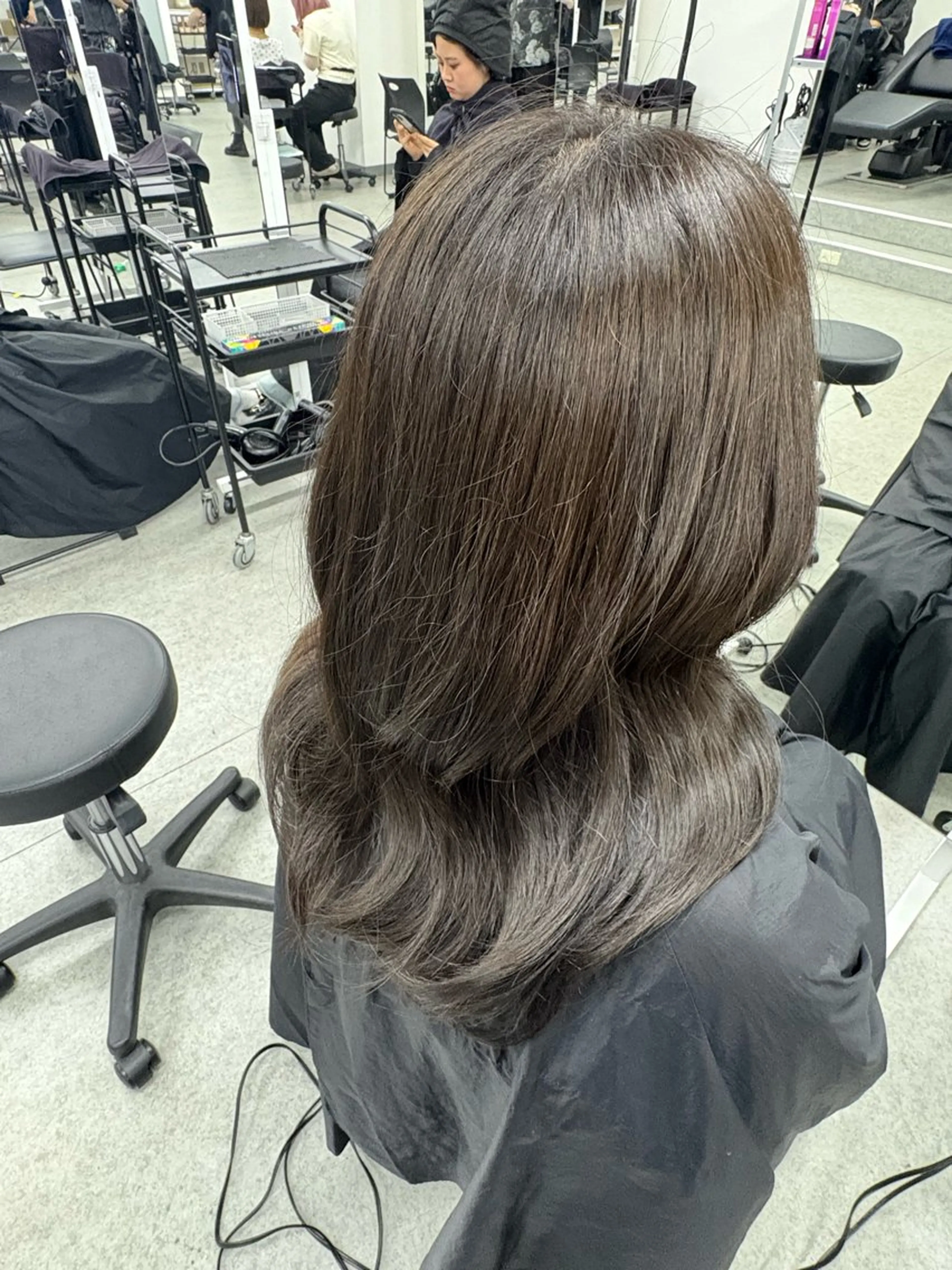 カラー グレージュ 寒色/透明感カラー/ HARUKAのヘアスタイル