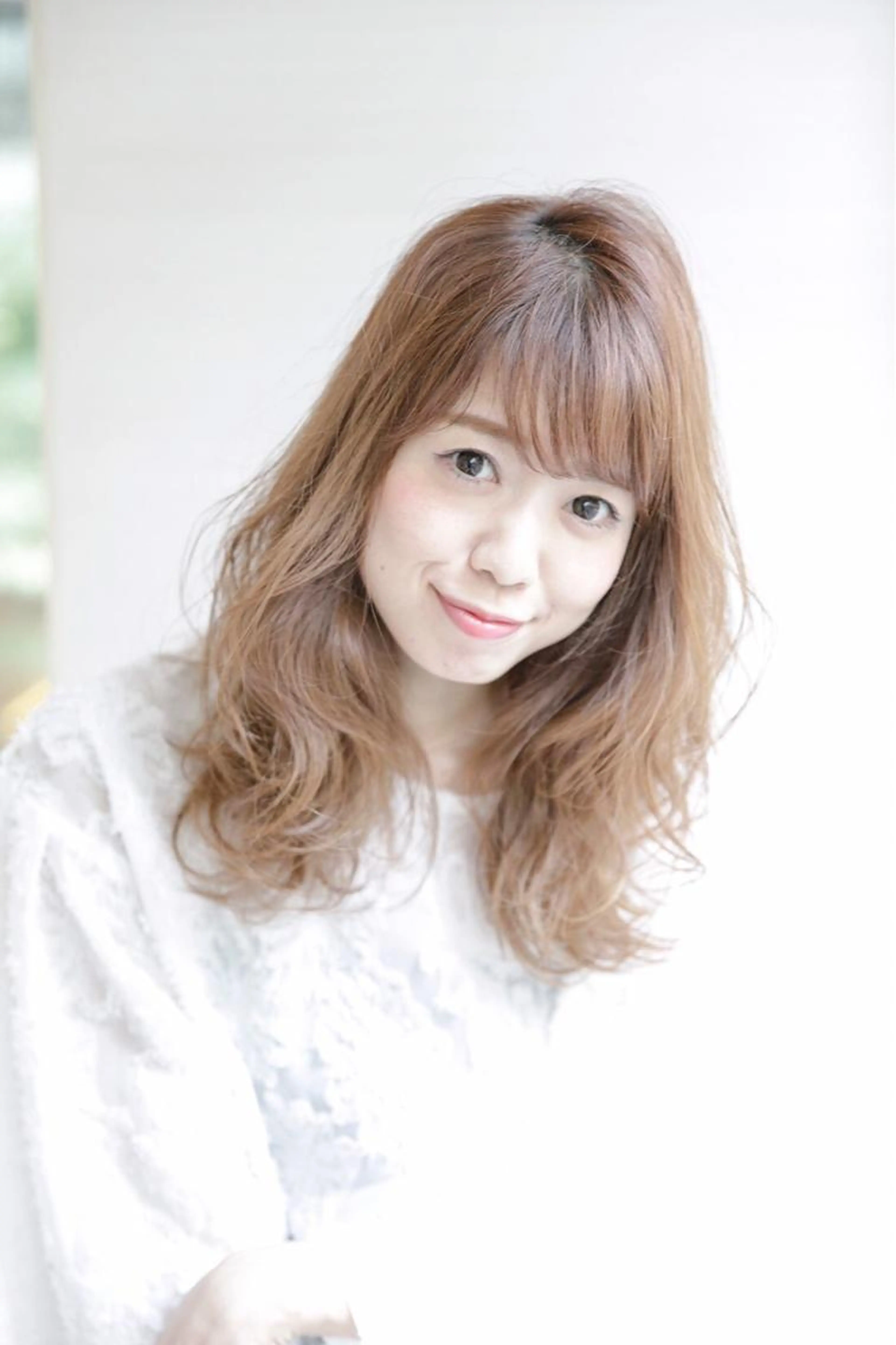 カット＋ケアカラー＋2stepトリートメント［マイクロバブル洗浄付］の写真