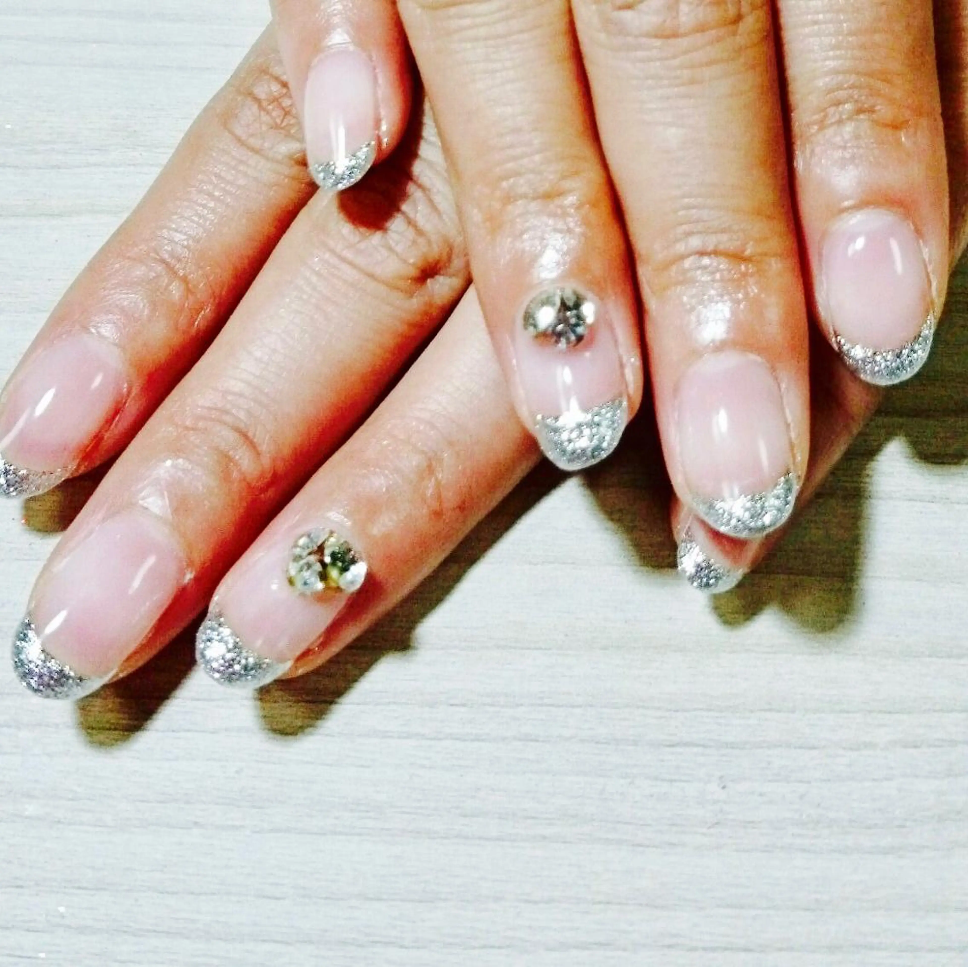 ネイル フレンチネイル 安藤 Charlotteのネイルデザイン