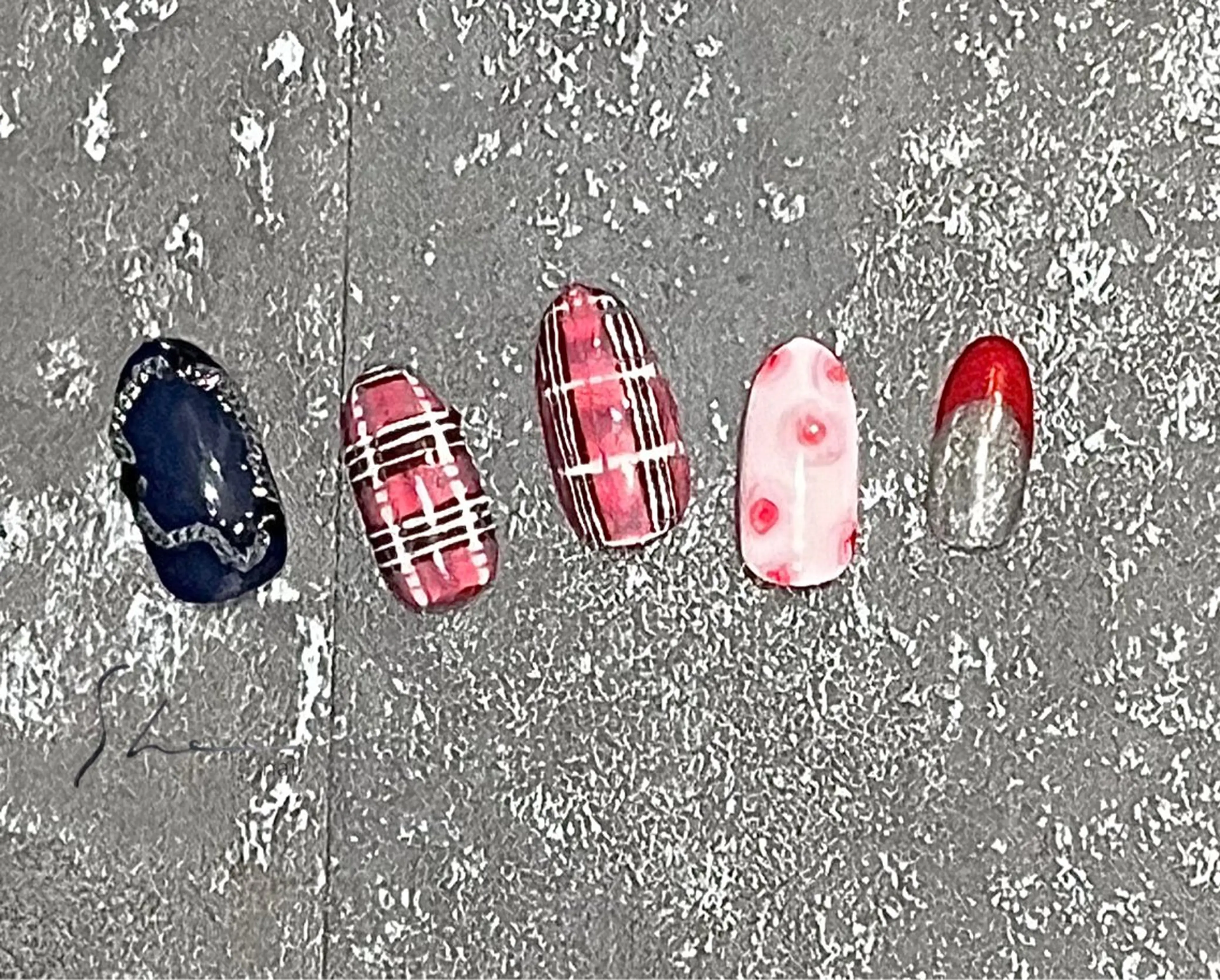 ネイル ハンドネイル SHE所属・SHE adusaのネイルデザイン