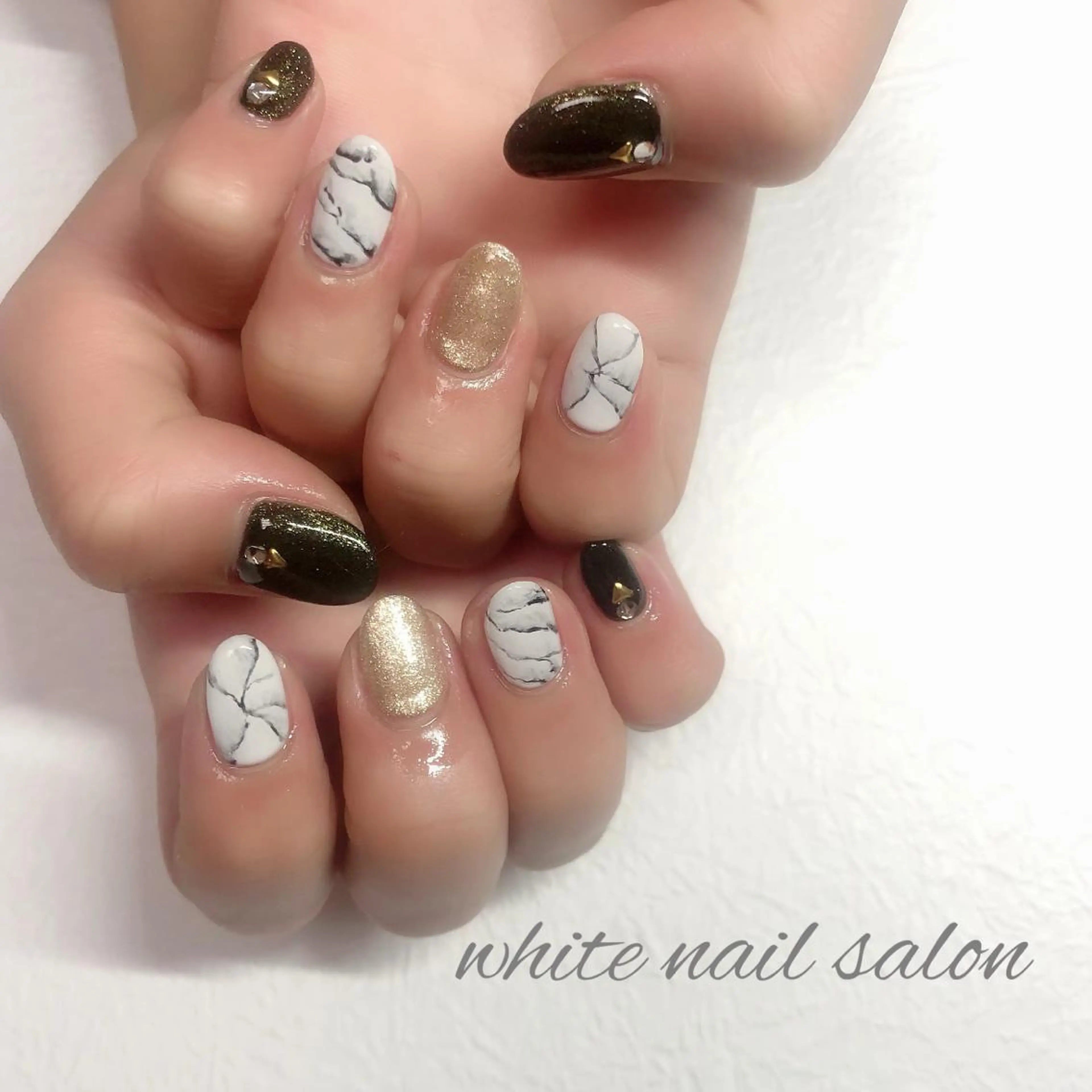 ネイル アートネイル フットネイル フレンチネイル ジェルネイル ハードジェル ハンドネイル white nail salonのネイルデザイン