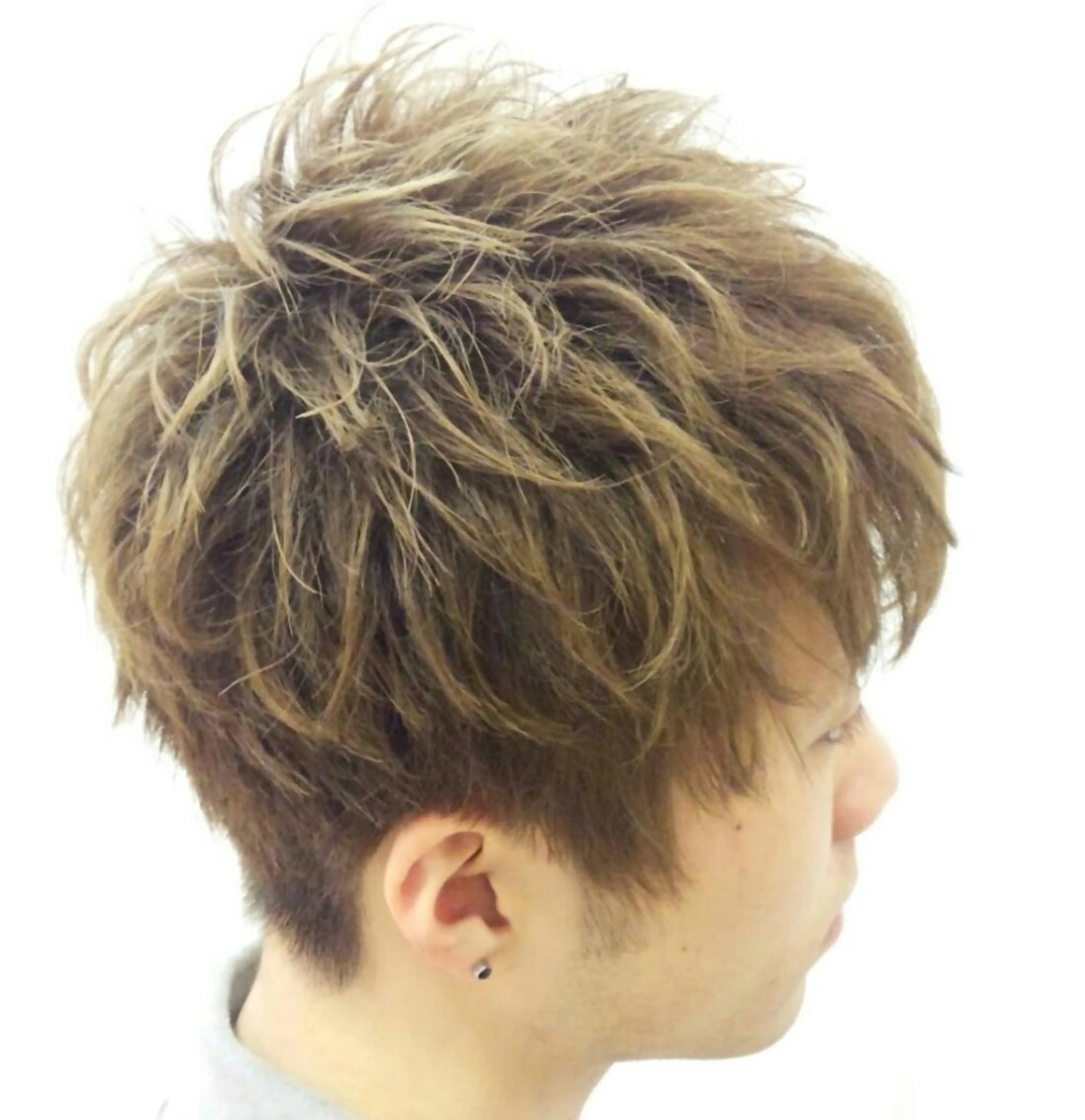 ショート メンズ 髪質改善× 白髪ぼかし溝江のヘアスタイル