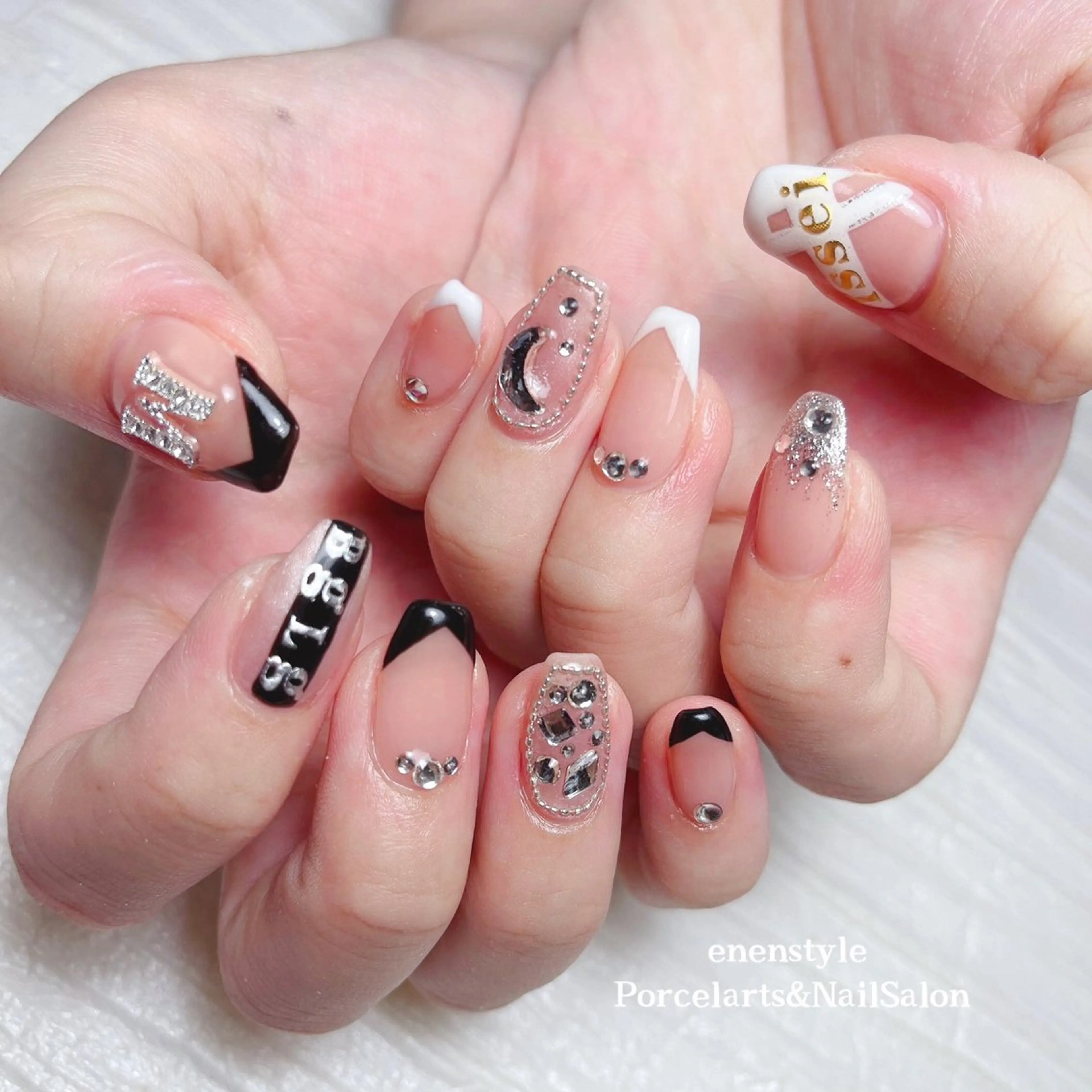 ネイル 👑enen style👑のネイルデザイン