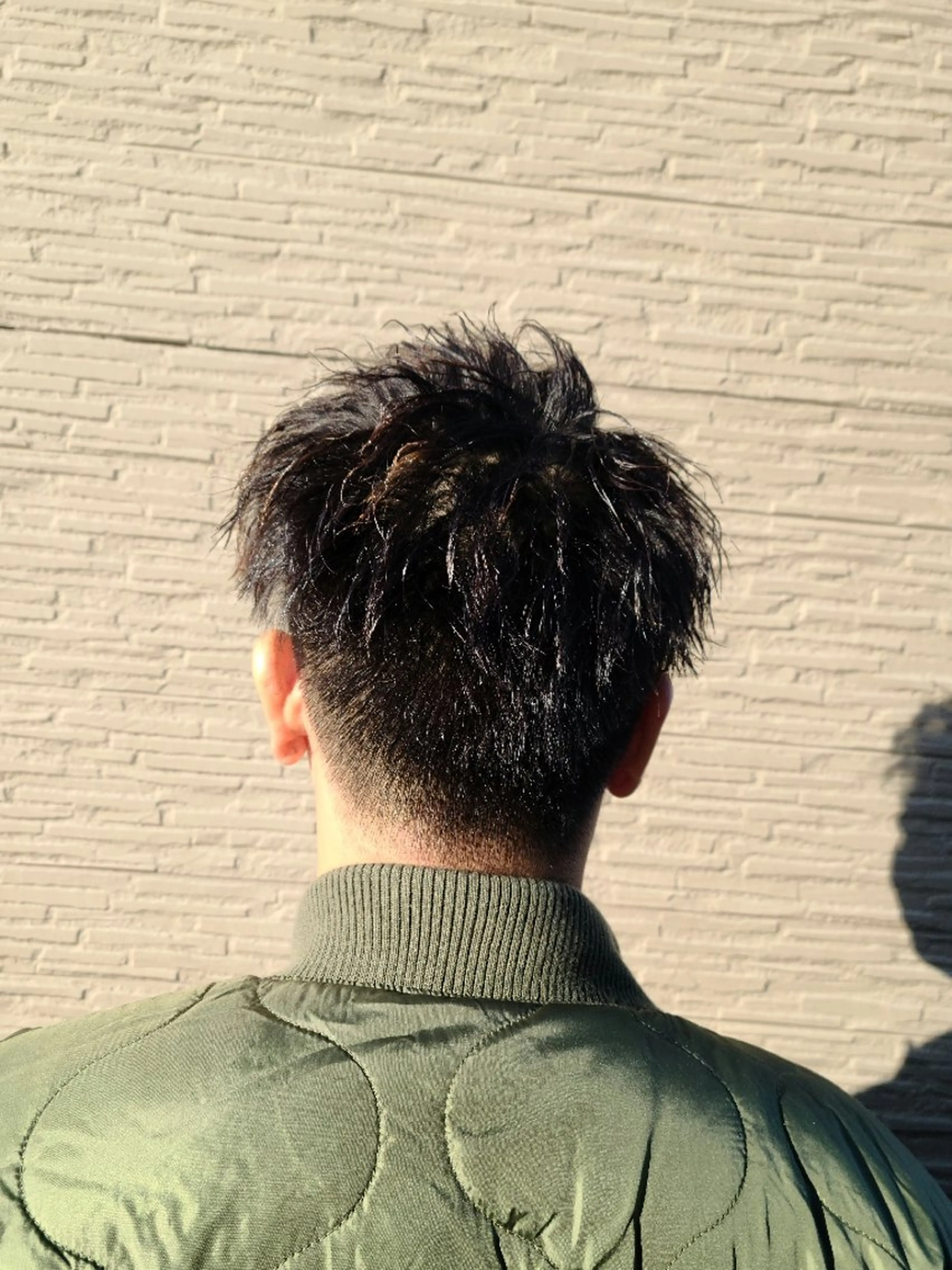 ショート パーマ メンズ 荒井 琢人のヘアスタイル