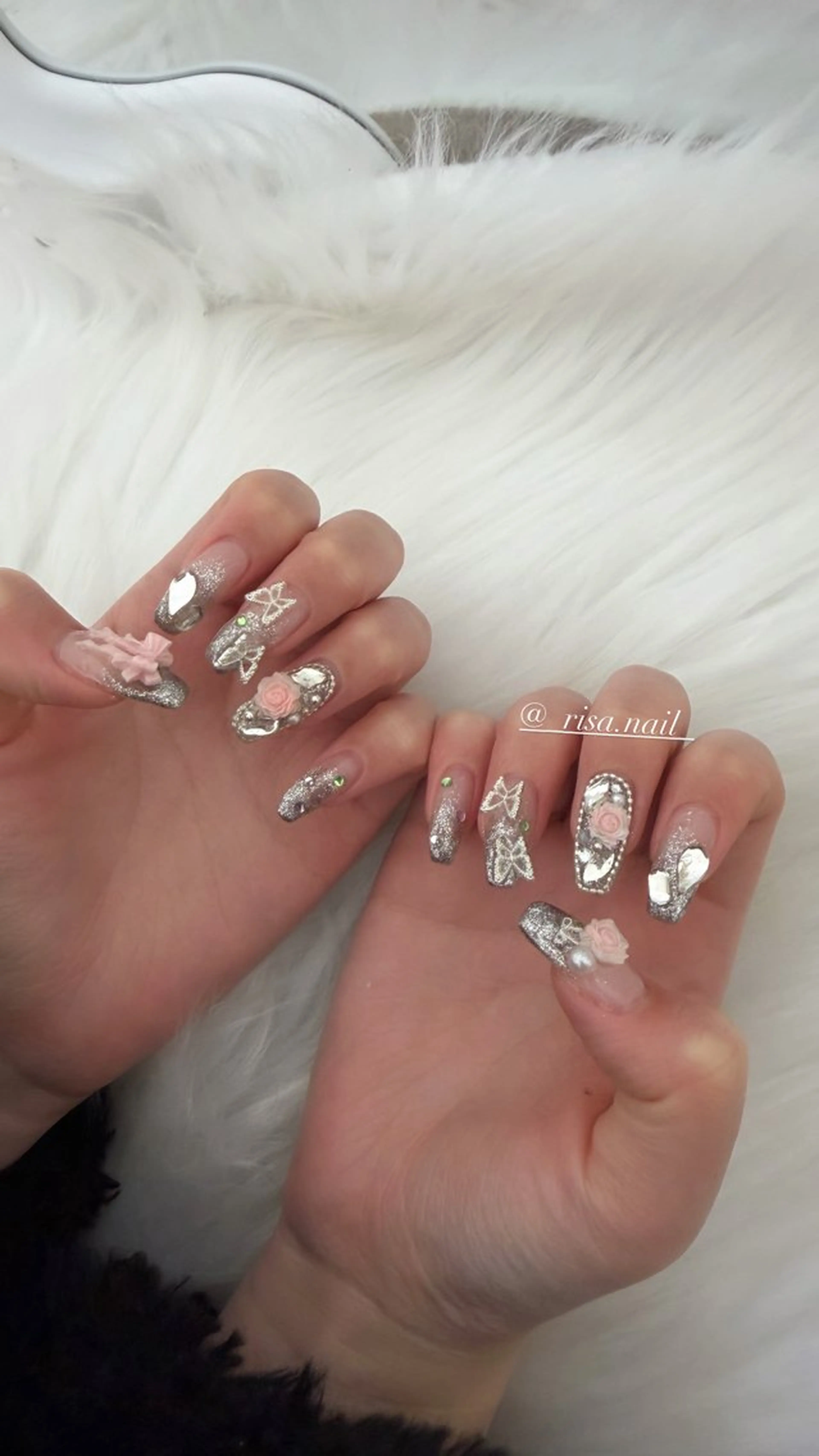 ネイル ハンドネイル 🅁nail🪞✨ risa🎀のネイルデザイン