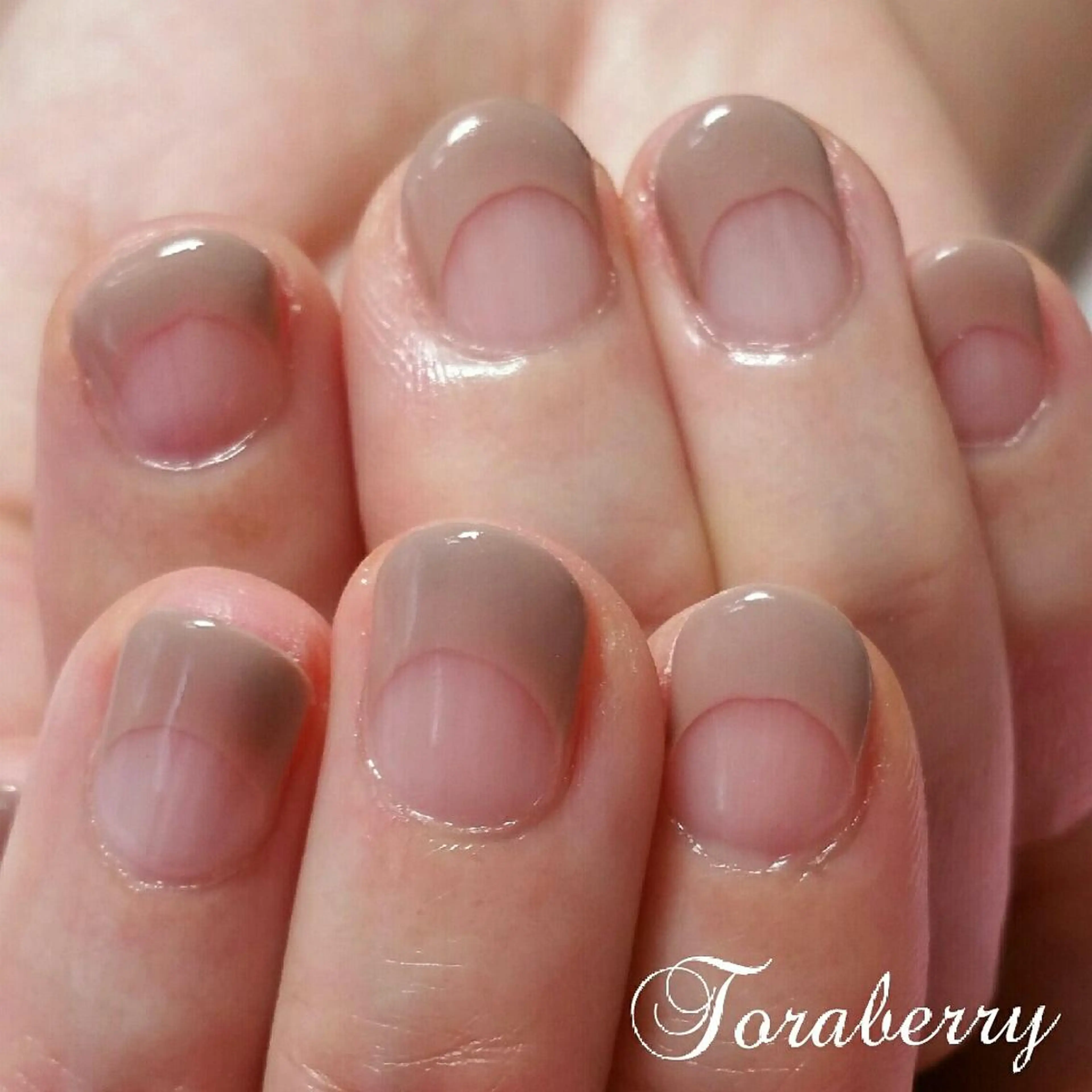 ネイル フレンチネイル ネイリスト なつみのネイルデザイン