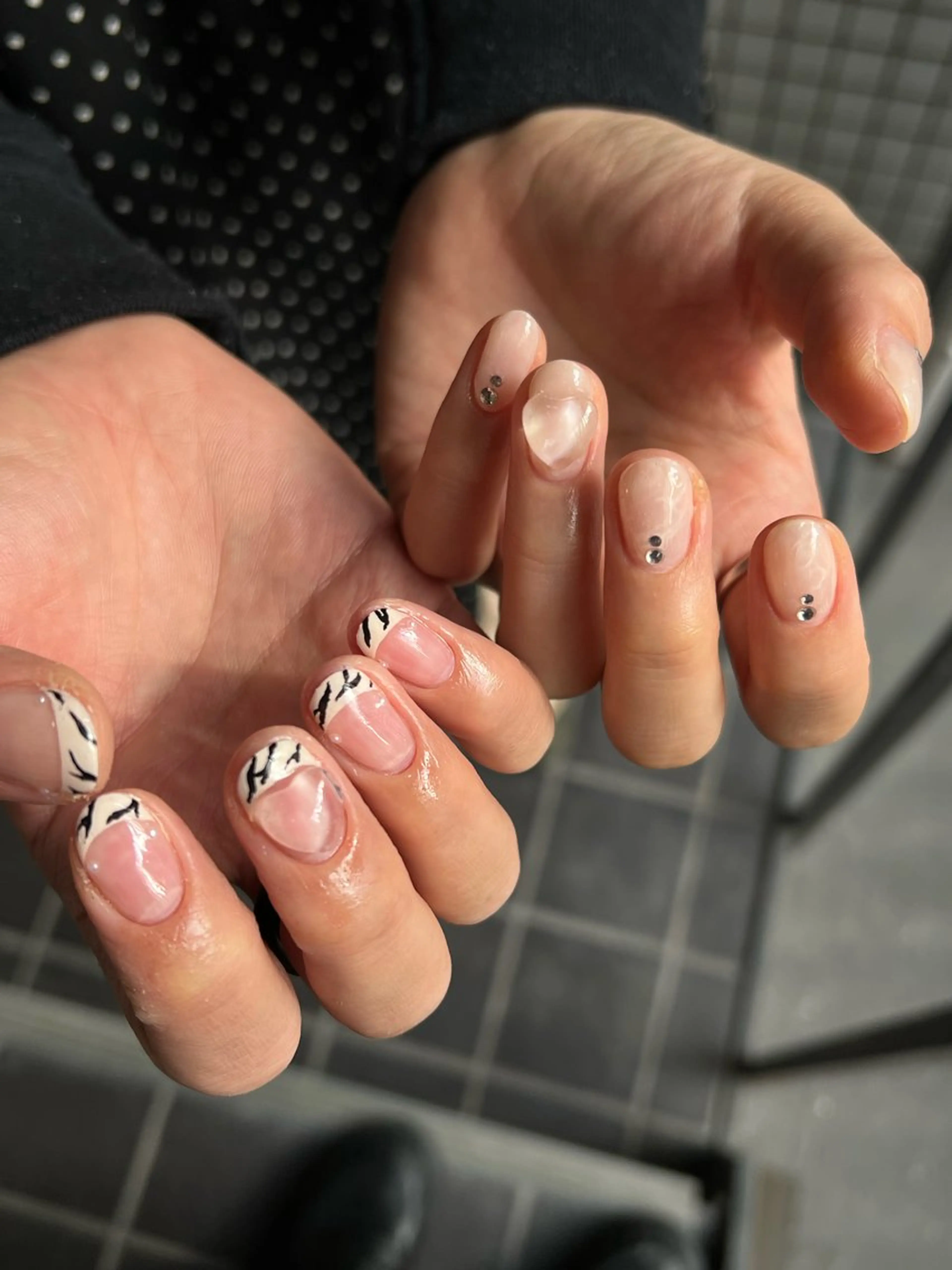 ネイル ハンドネイル Hata nail 🎀個性派ニュアンスのネイルデザイン
