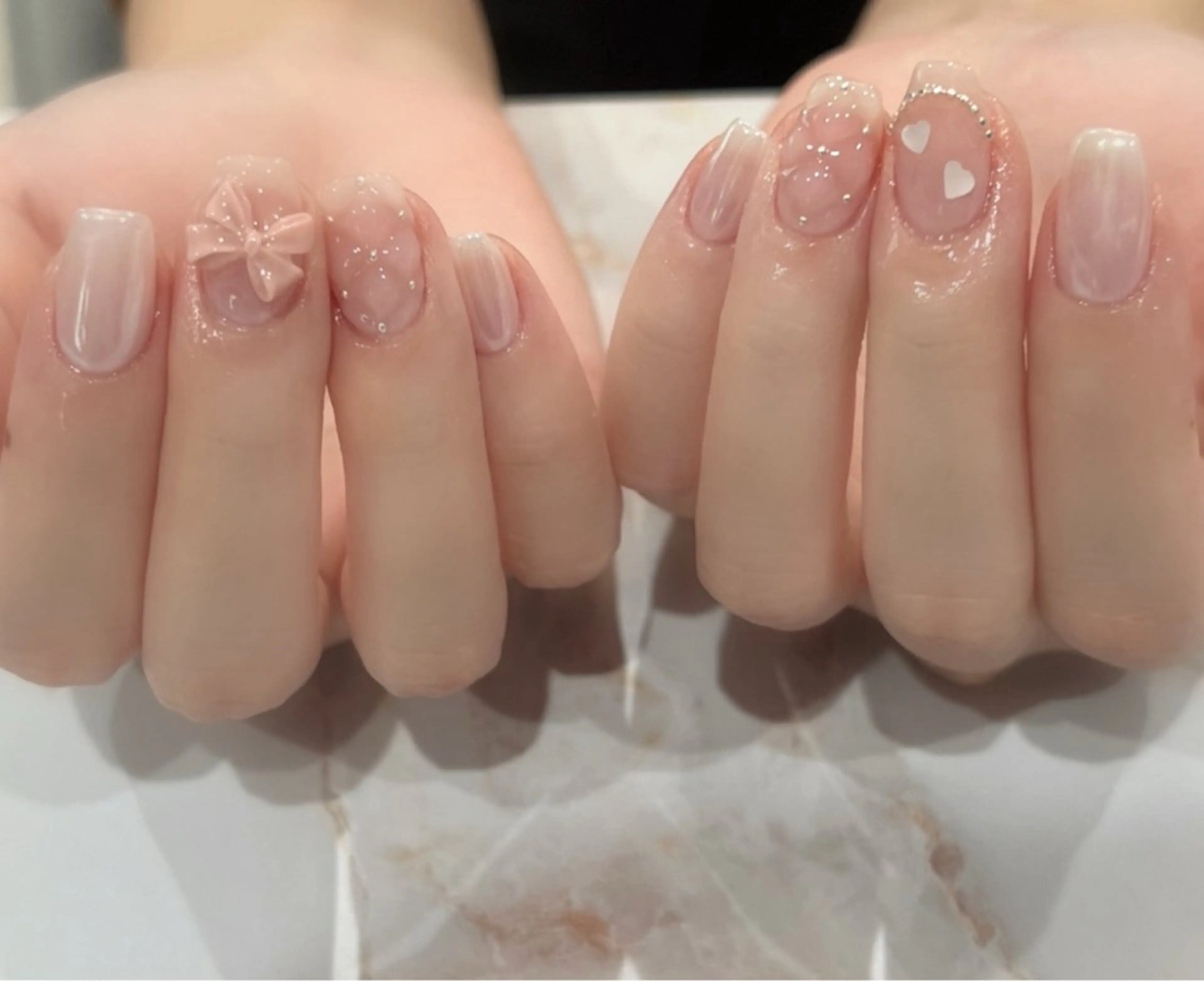 ネイル アートネイル チークネイル 韓国ネイル マグネットネイル ニュアンスネイル chirin nailのネイルデザイン