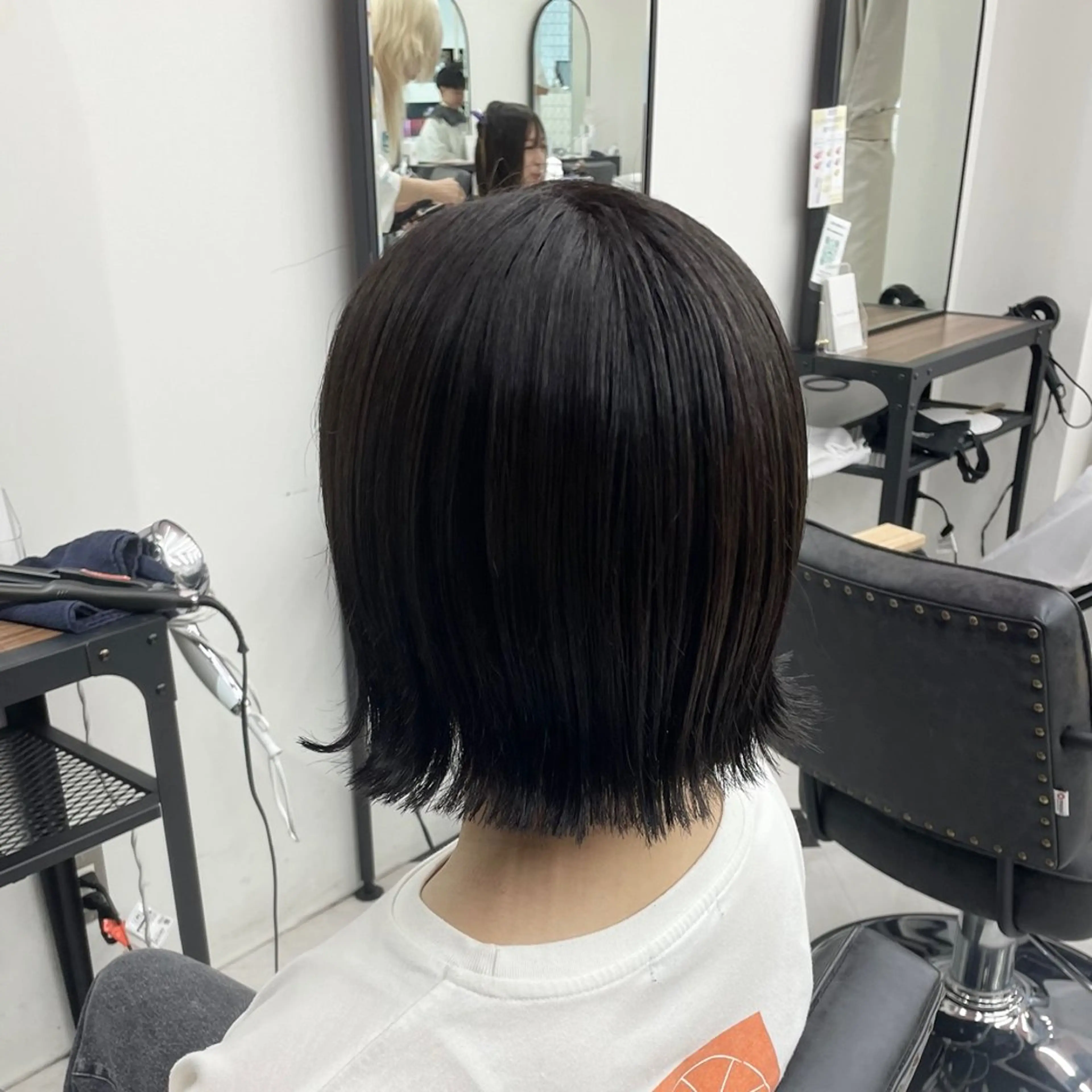 セミロング カラー パーマ ヘアアレンジ メンズ mona/ ストレートスタイル✨のヘアスタイル