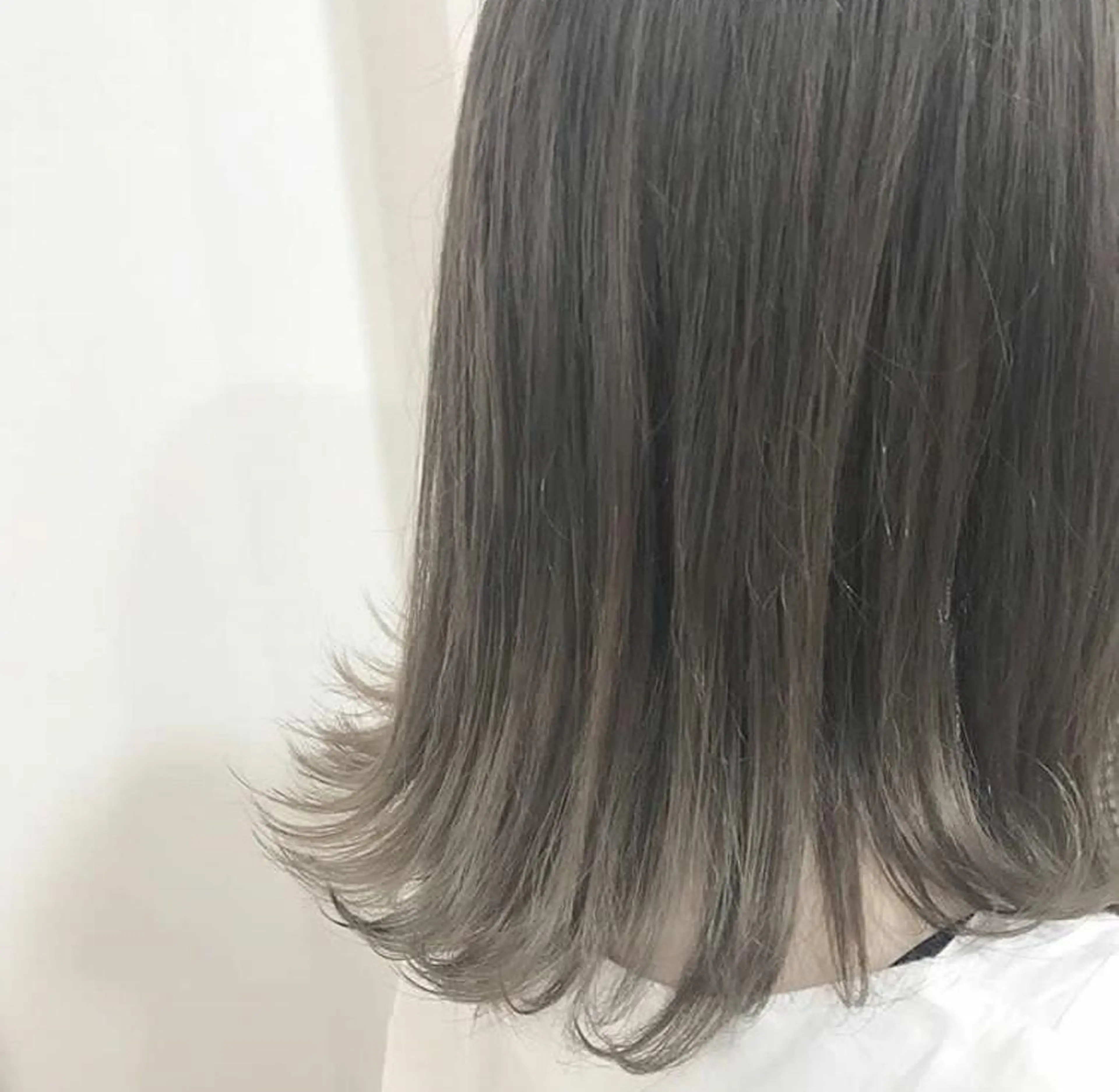 ミディアム カラー グラデーションカラー グレージュ 🍀失敗しない 縮毛矯正熊谷竜馬🍀のヘアスタイル