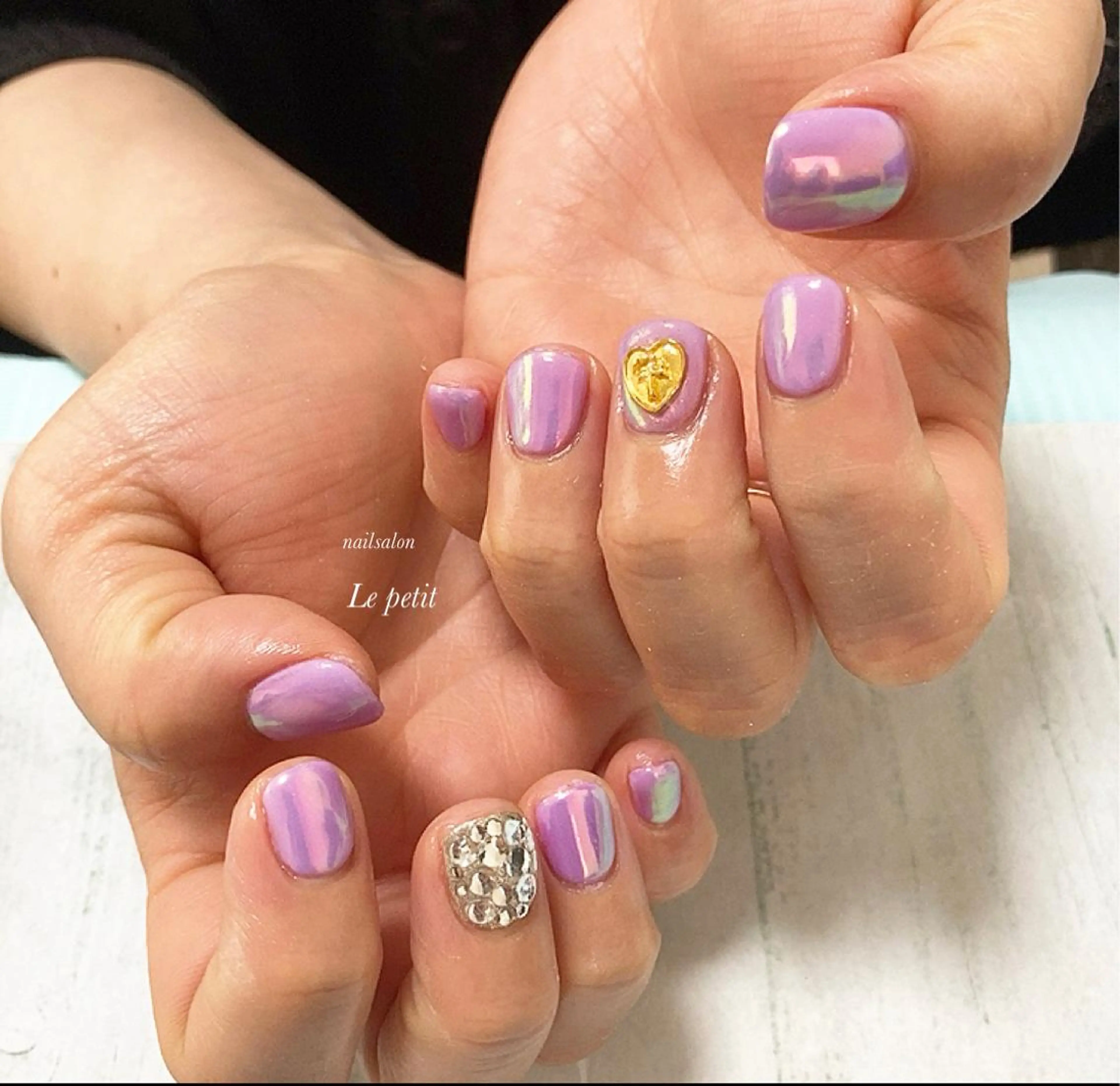 ネイル 石野 広佳のネイルデザイン