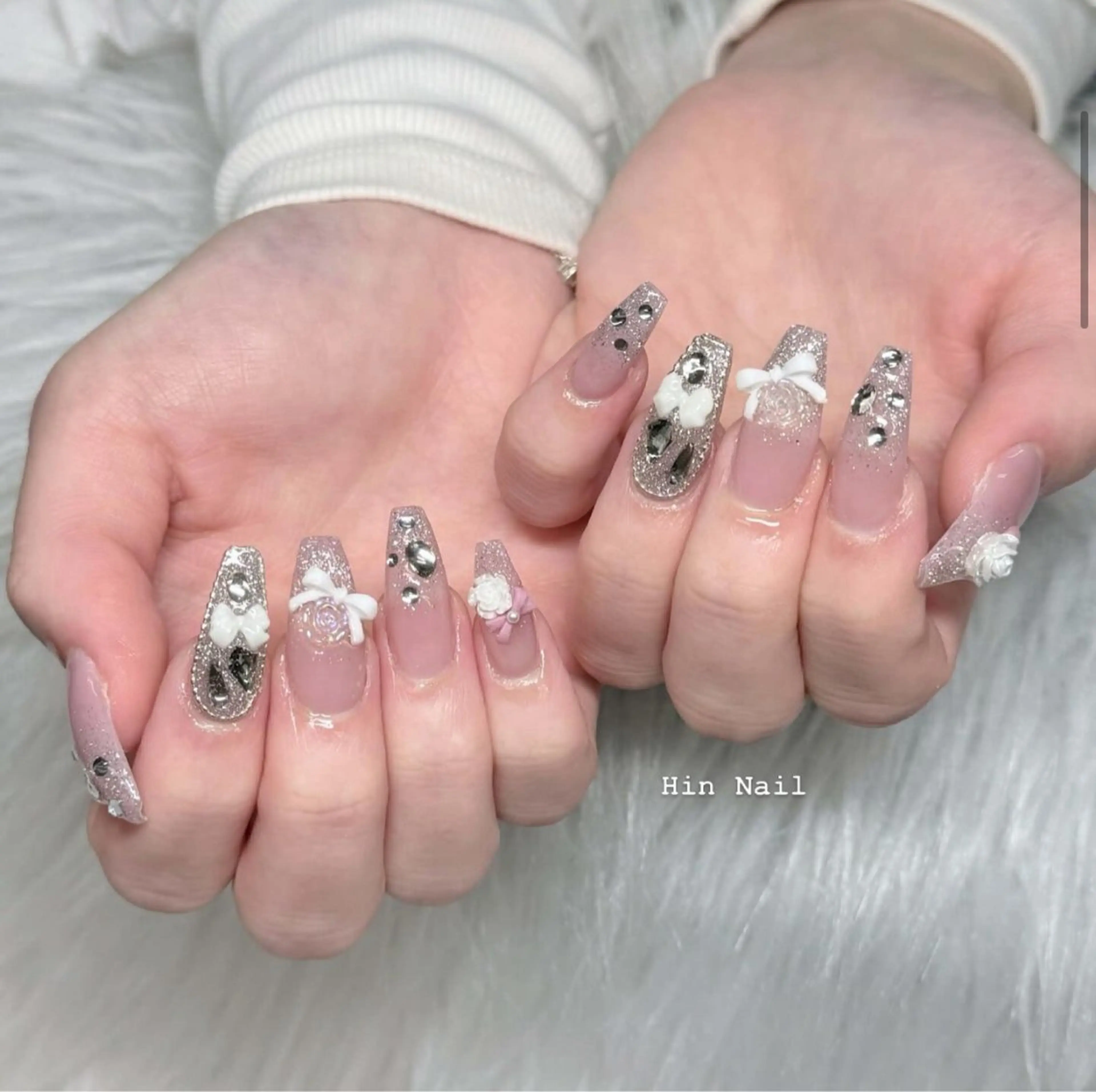 ネイル ハンドネイル HIN NAILのネイルデザイン