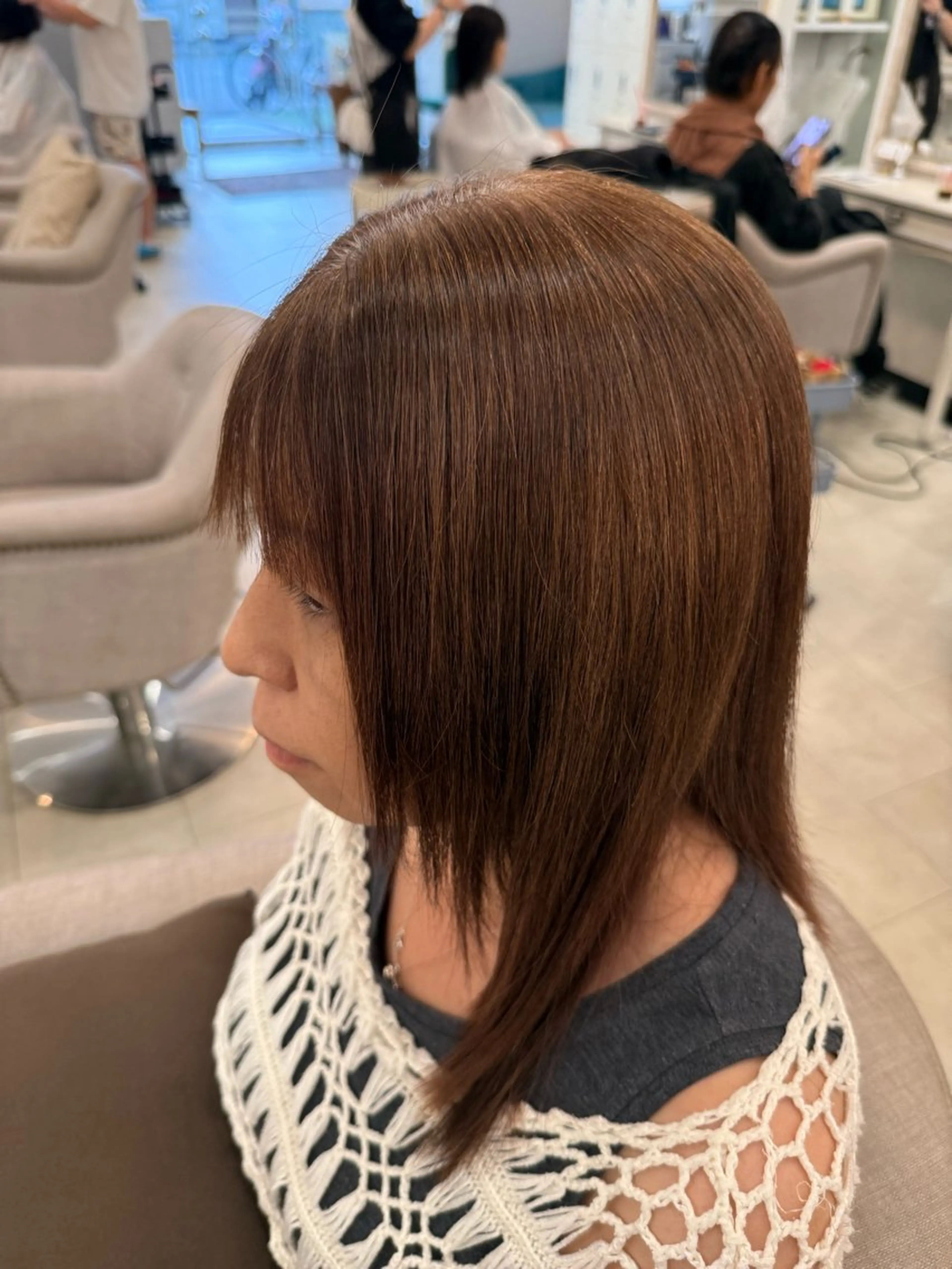 セミロング 縮毛矯正 三上 莉里のヘアスタイル