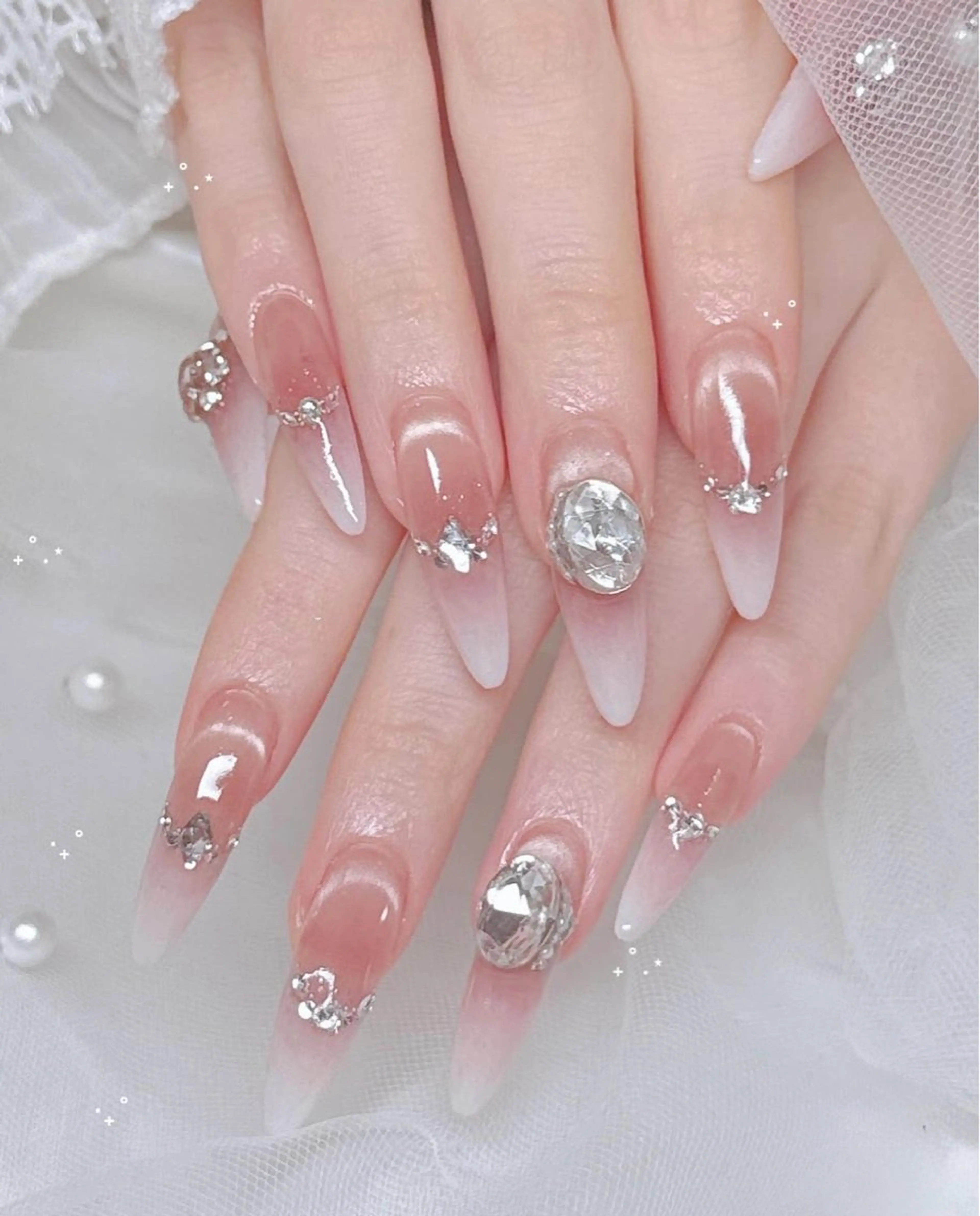 ネイル 韓国ネイル ニュアンスネイル シンプルネイル ワンホンネイル Nihonthy Nail 新宿のネイルデザイン