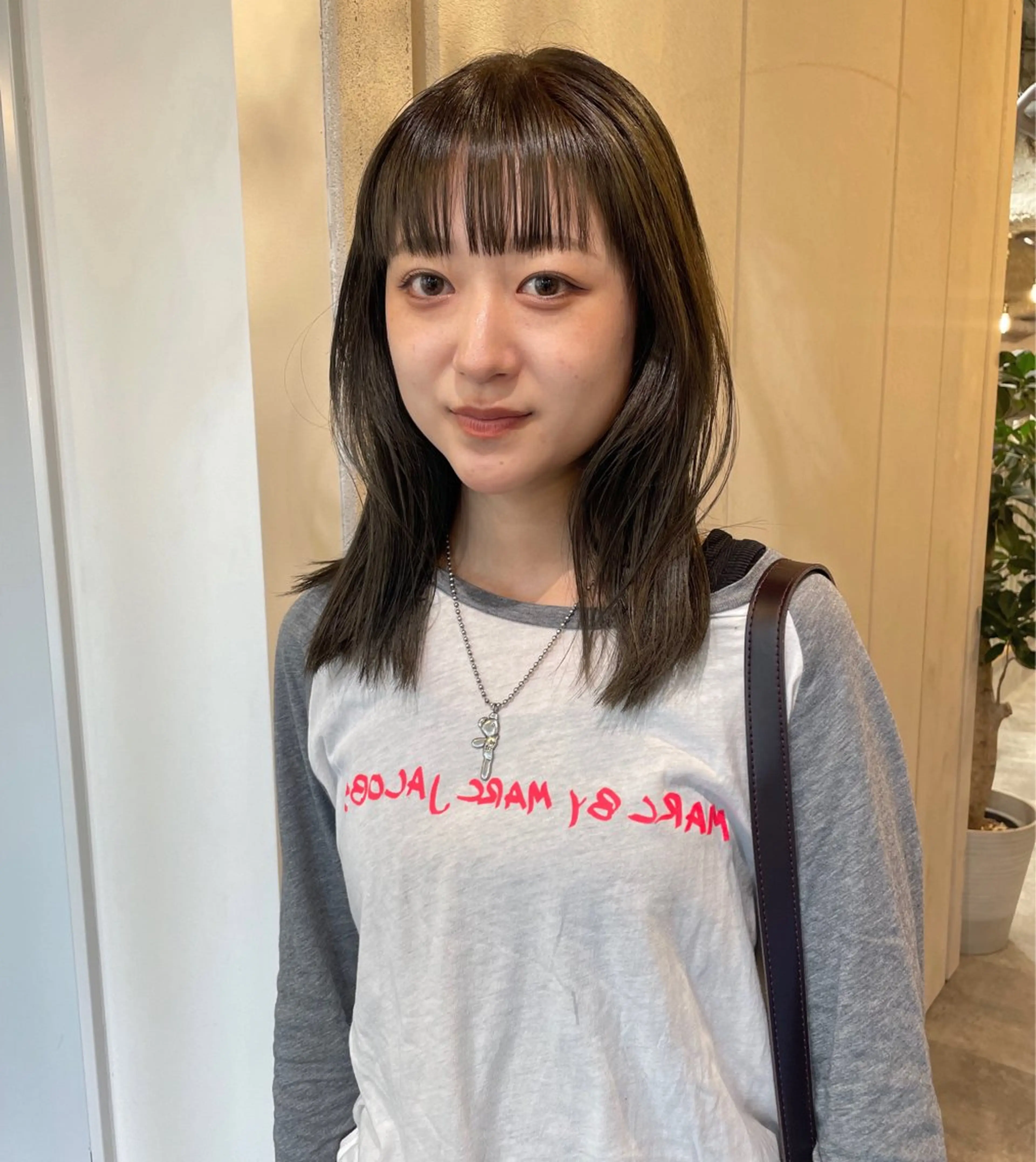 セミロング カラー カット ヘアカラー 狩野 羅夢のヘアスタイル