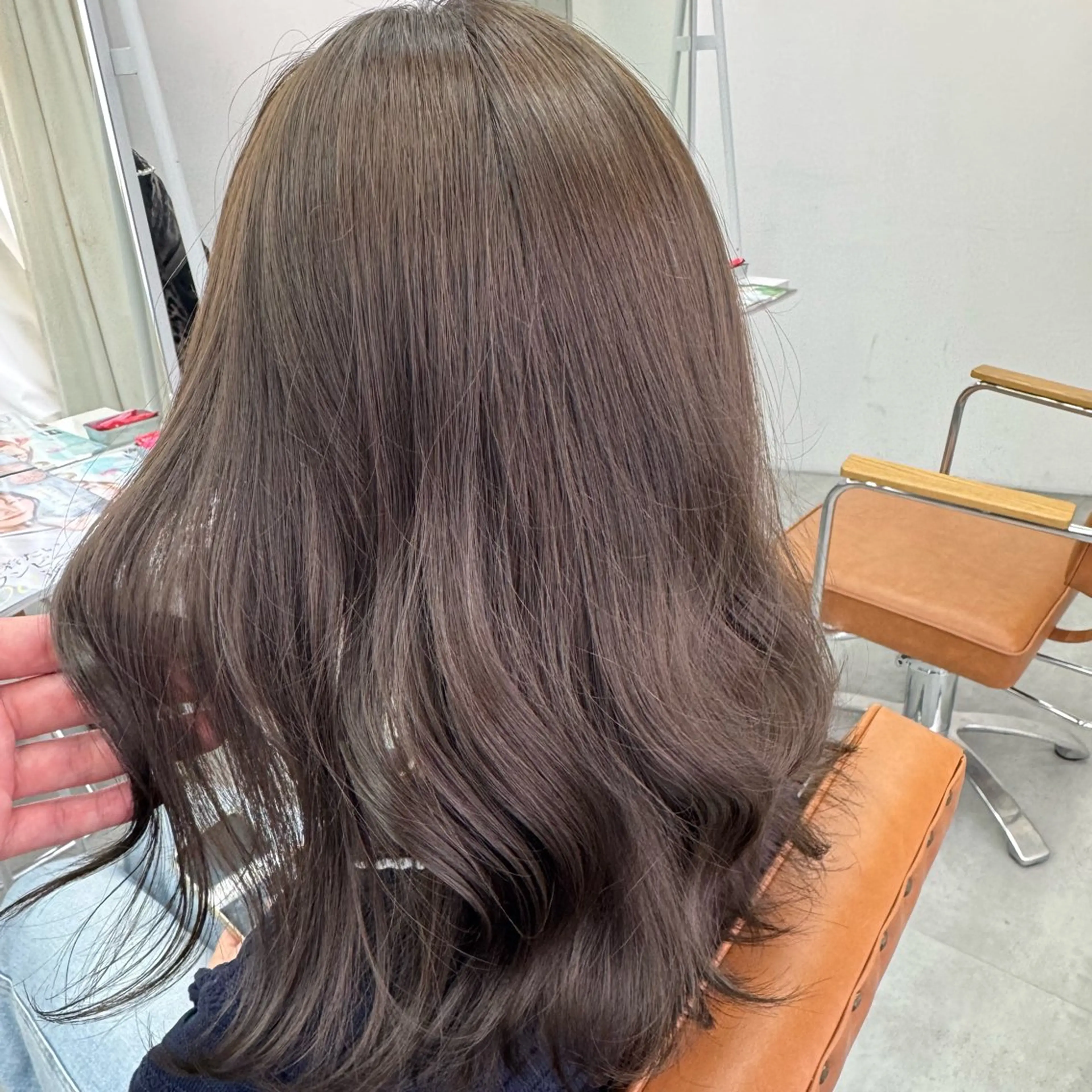 セミロング カラー ヘアアレンジ ヘアカラー ブリーチなしカラー /新百合ヶ丘/安形翔のヘアスタイル