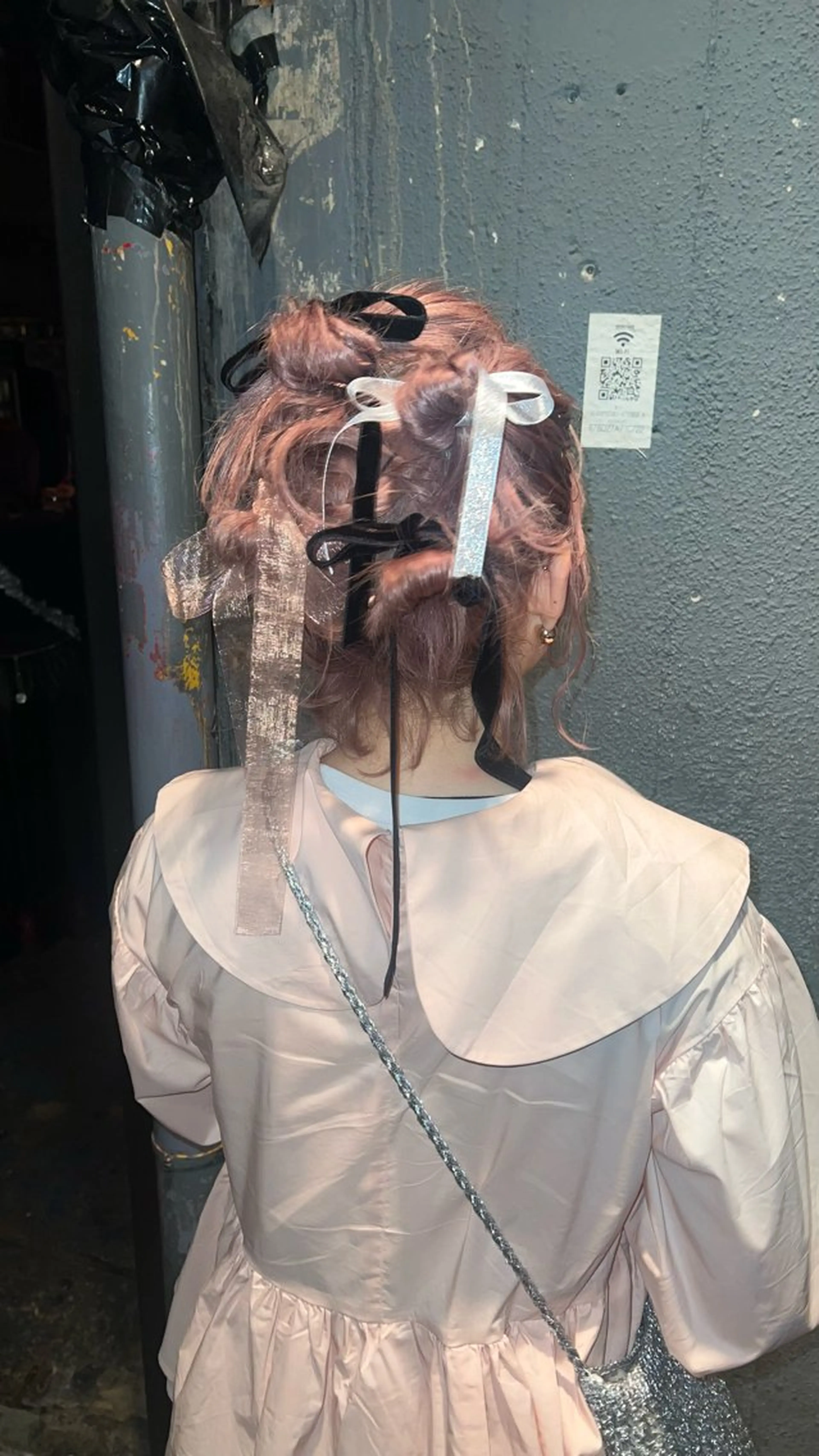 ミディアム 室屋 鈴音のヘアスタイル