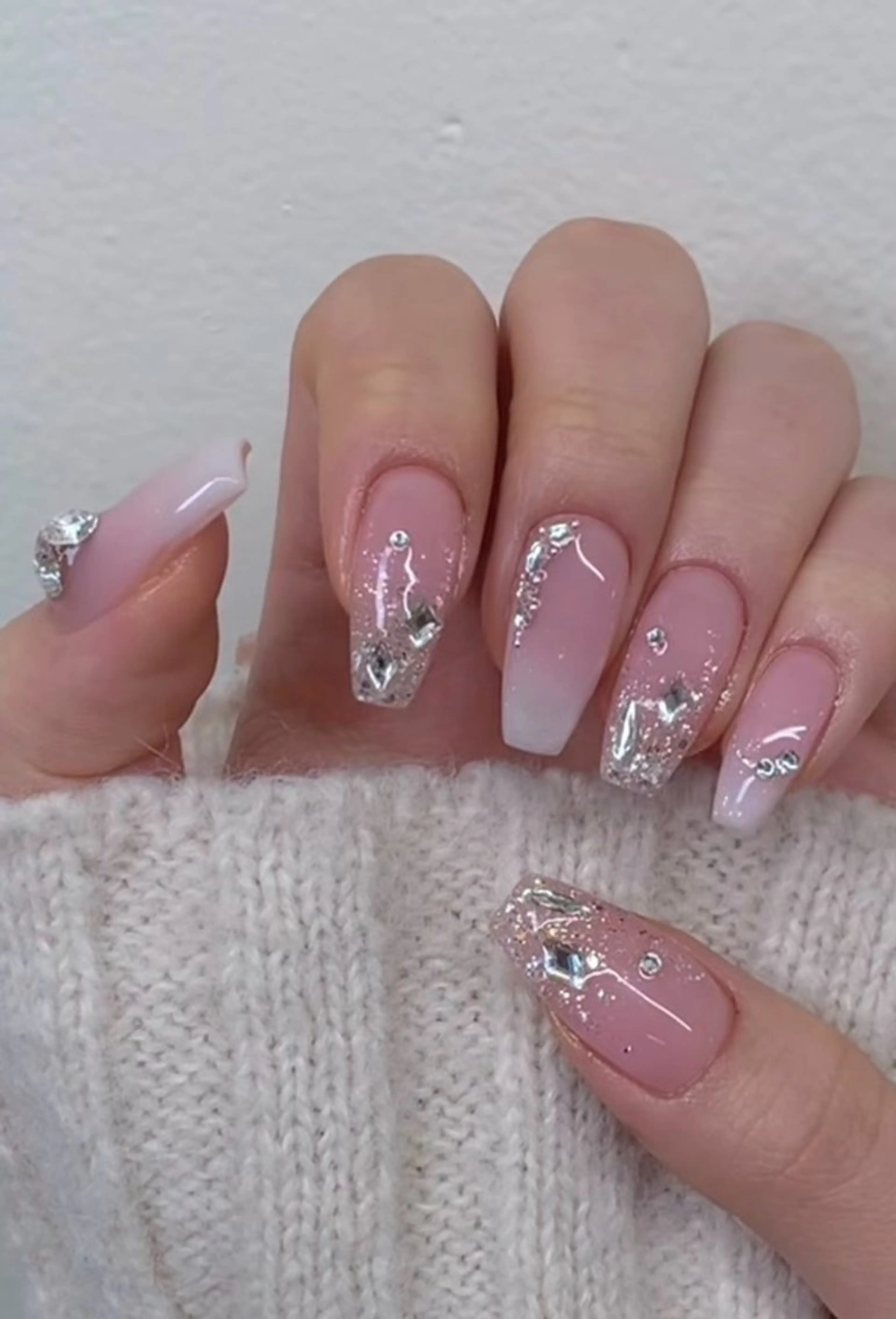 ネイル Ecrin nail ✨Yukiのネイルデザイン