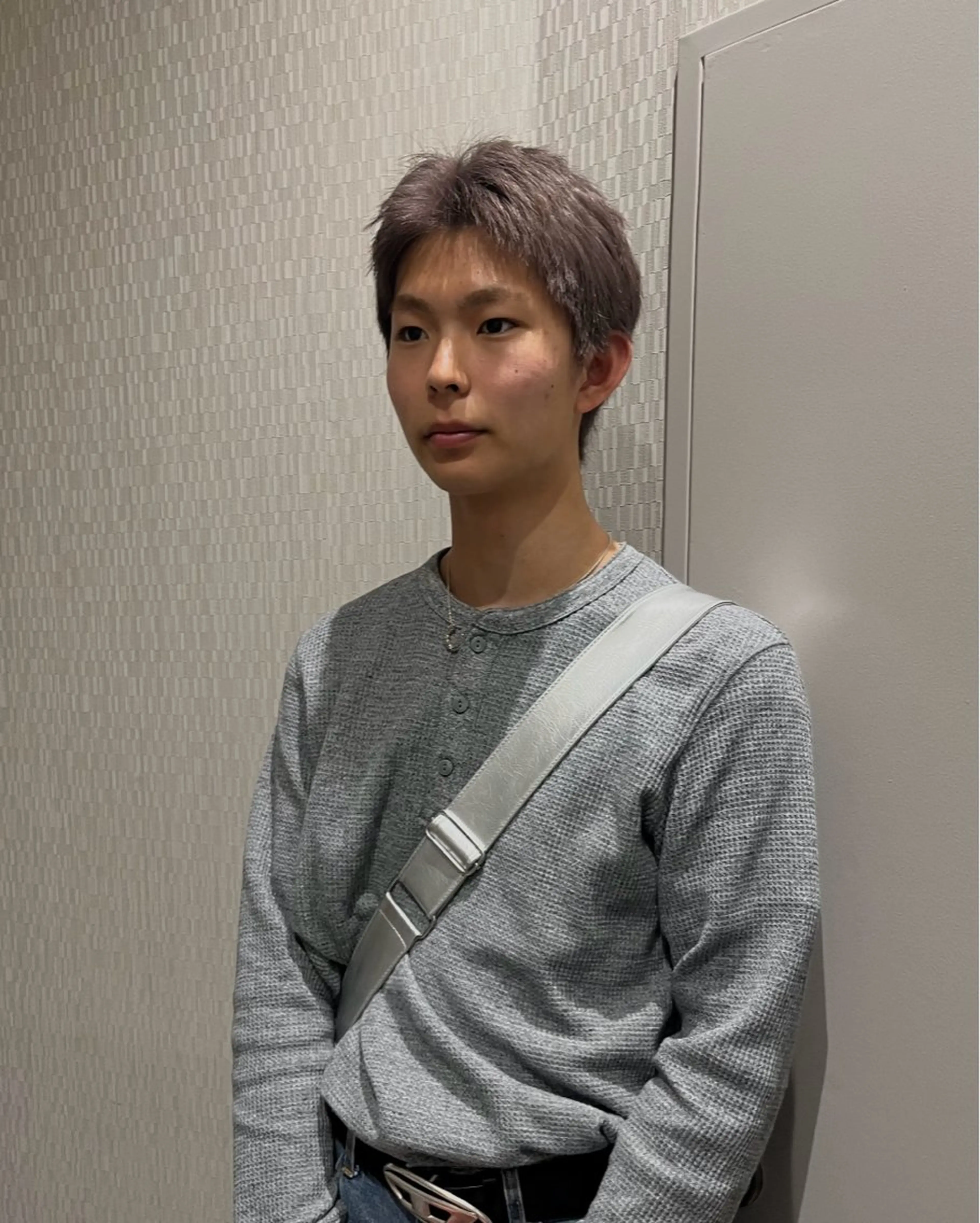 カラー 小長谷 夕菜のヘアスタイル