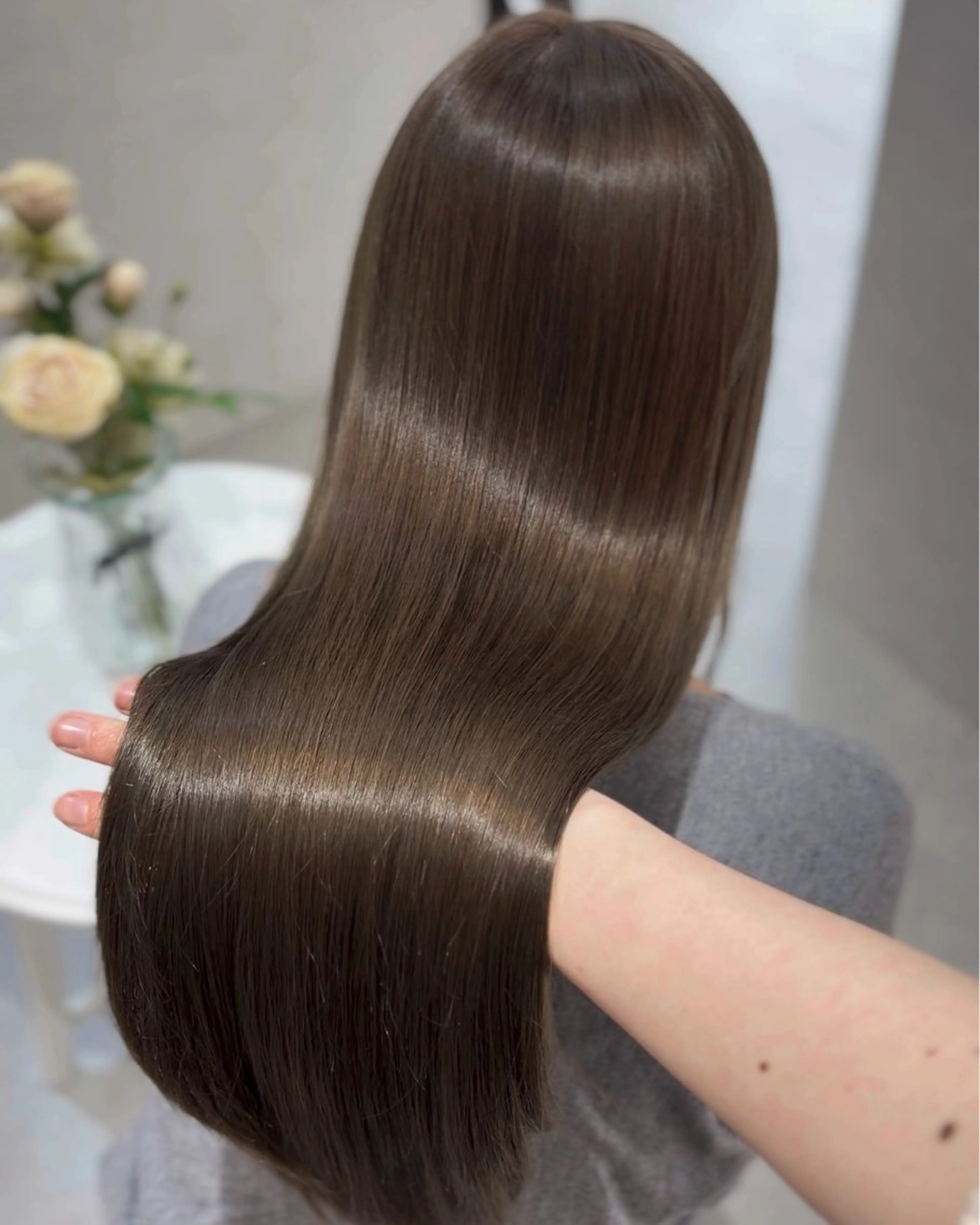 ロング カラー suzuka/透明感 /顔周り/美髪矯正のヘアスタイル