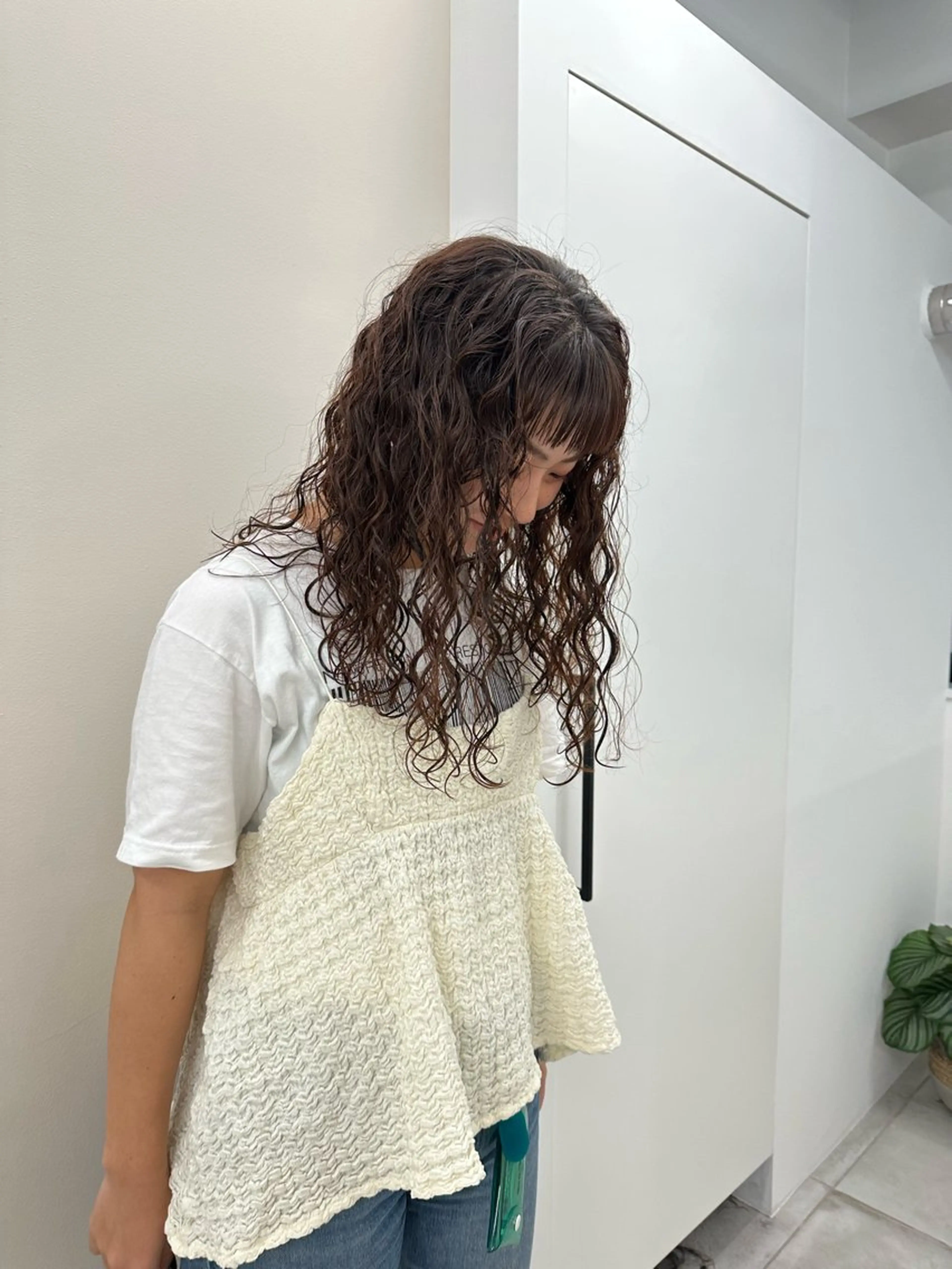 ミディアム カラー パーマ キッズ カット パーマ トリートメント オトナヘア🌸 harukaのヘアスタイル