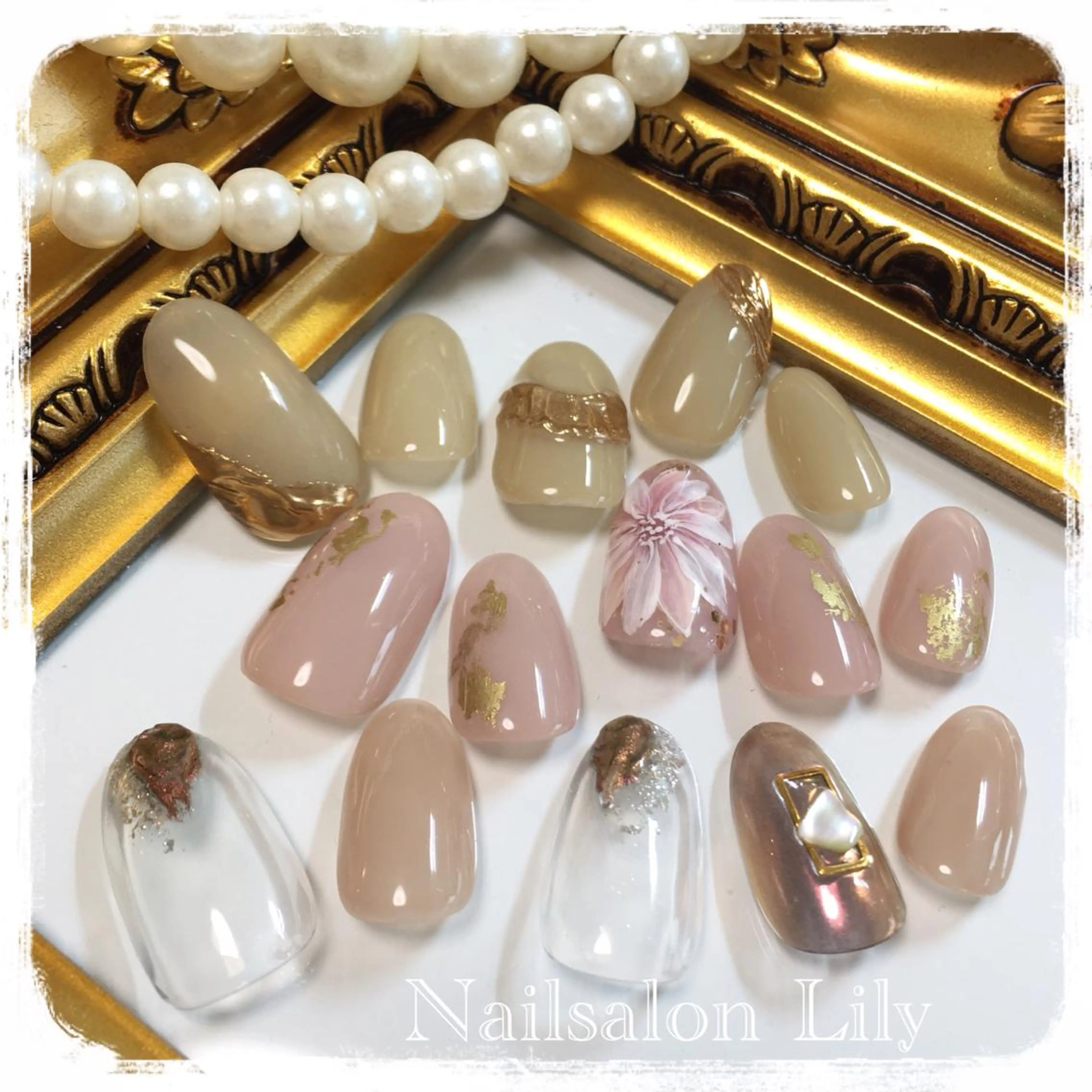 ネイル シンプルネイル ハンドネイル Lily*nail 🌻Mii🌻のネイルデザイン