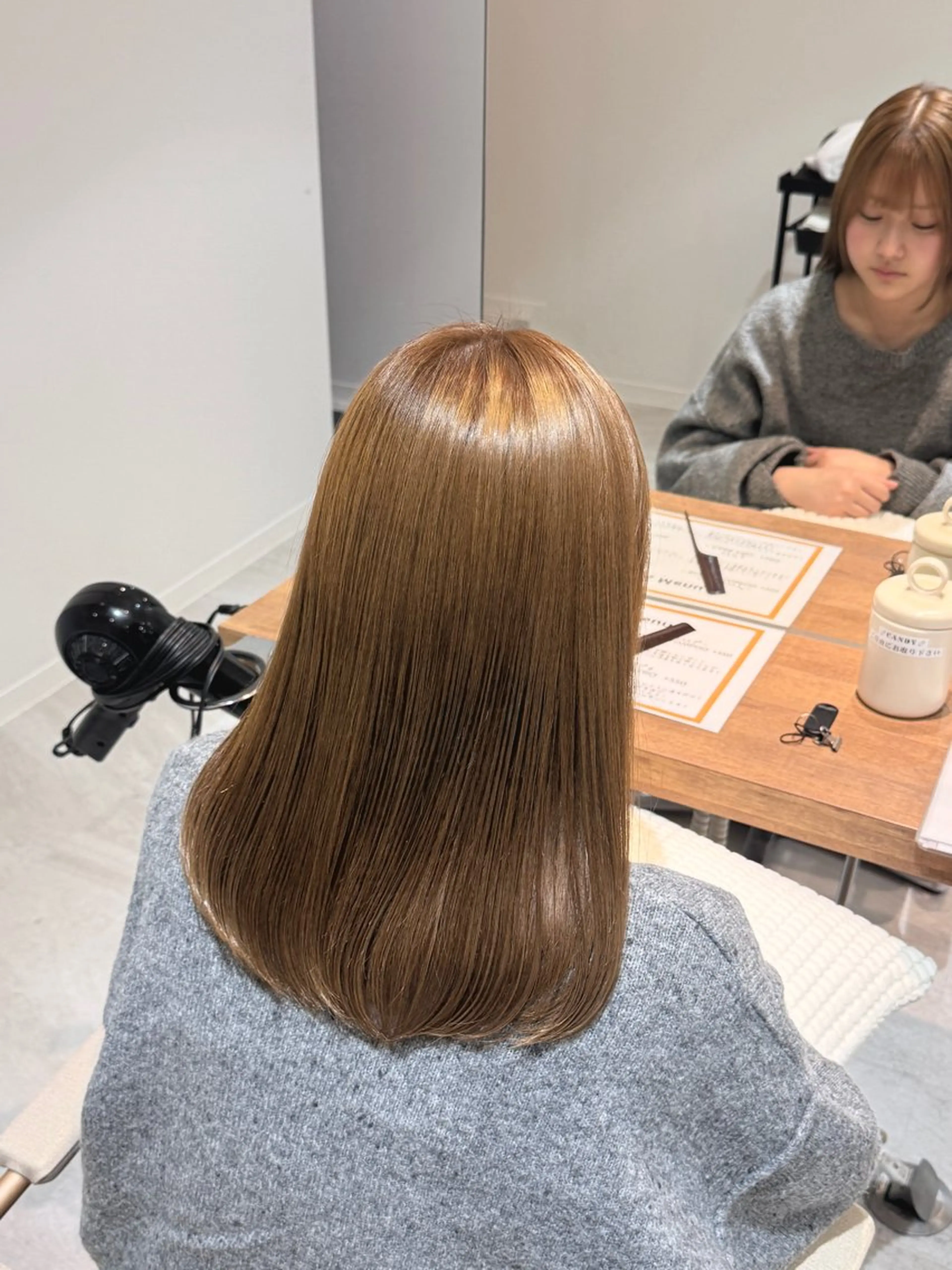 セミロング ★韓国トレンドカット ★むなかたももかのヘアスタイル