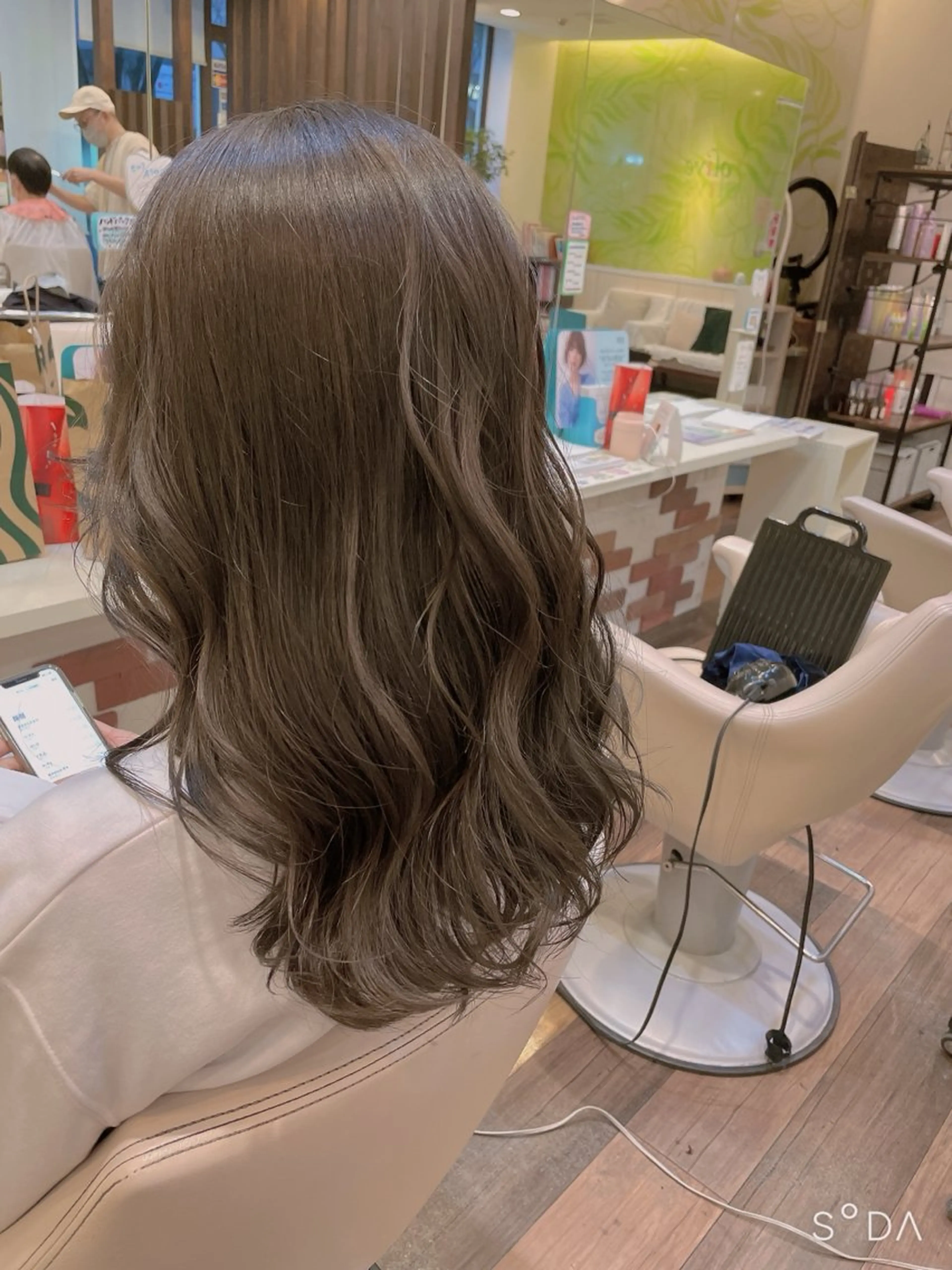 ロング カット ヘアカラー トリートメント 脇坂 誠也のヘアスタイル