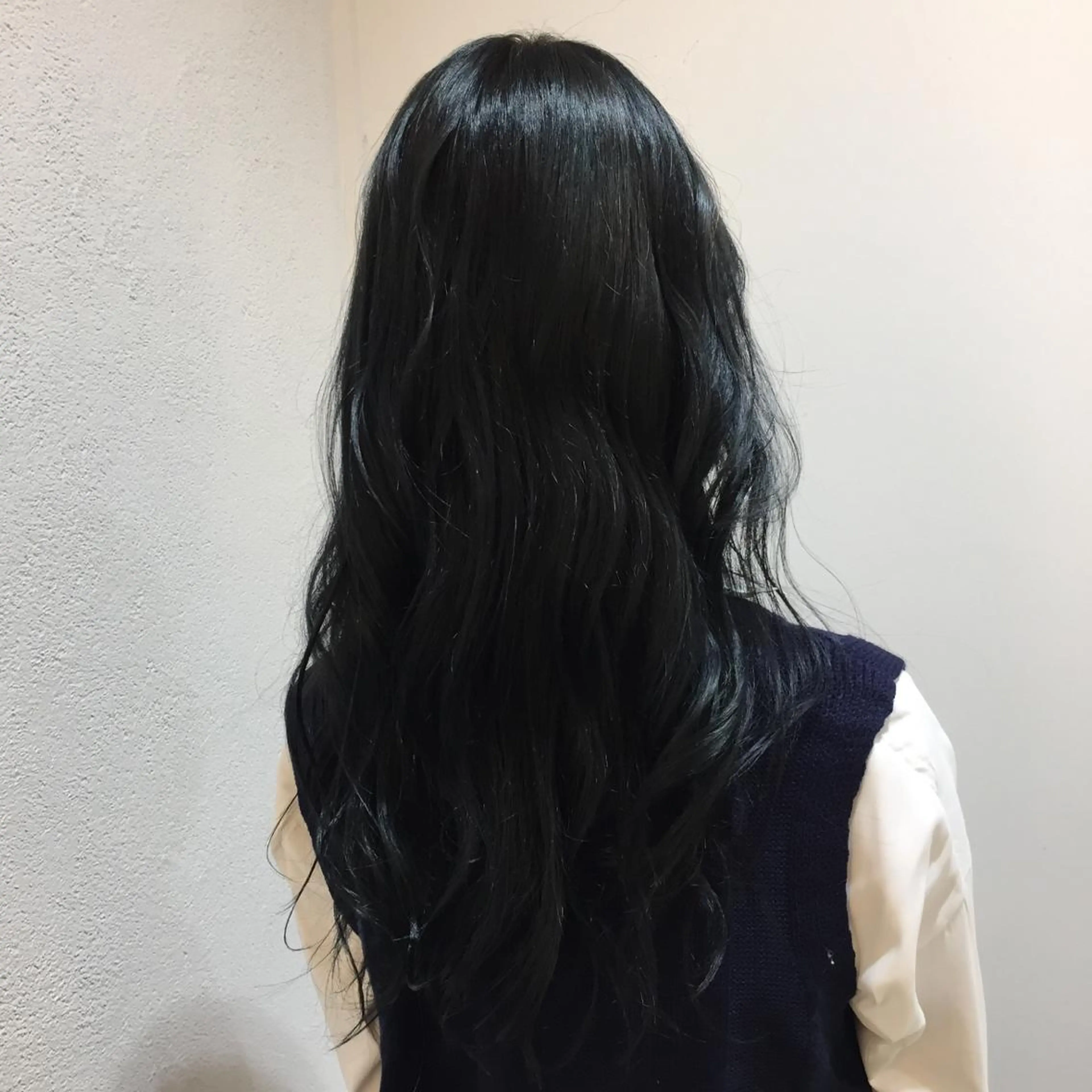 ロング カラー 黒髪 ブルーカラー ブルーブラック カット ヘアカラー 髪質改善カラー/大竹 穂香🦉のヘアスタイル