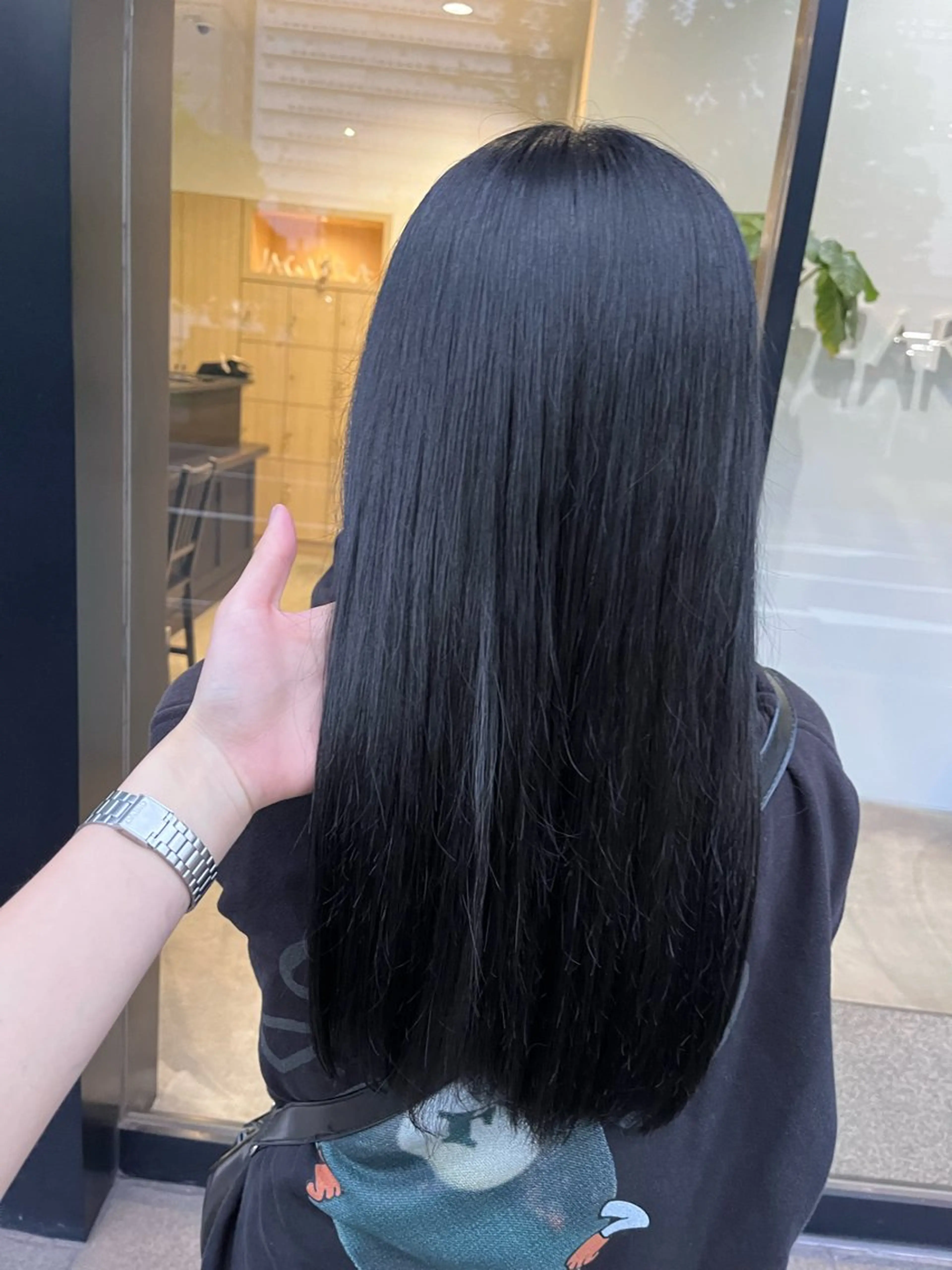 カラー NEIRO/透明感 カラー/グレージュのヘアスタイル