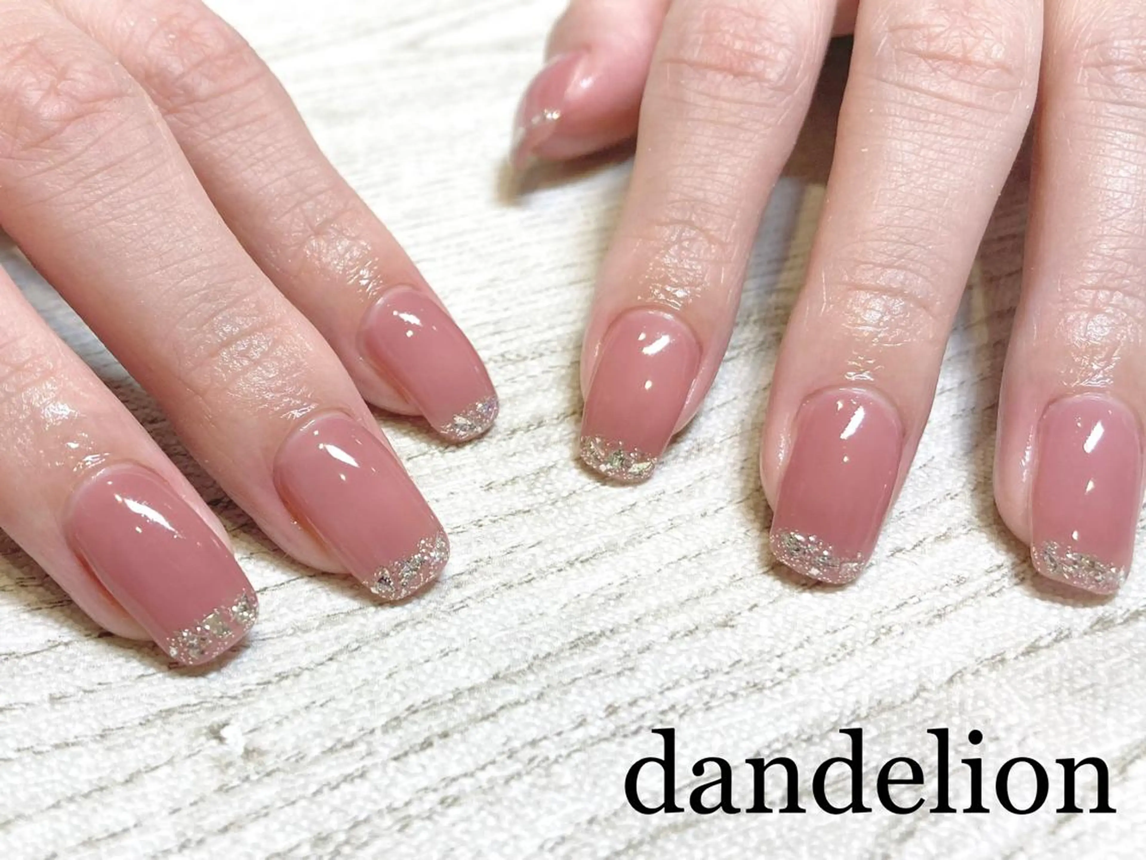 ネイル dandelion ダンデライオンのネイルデザイン