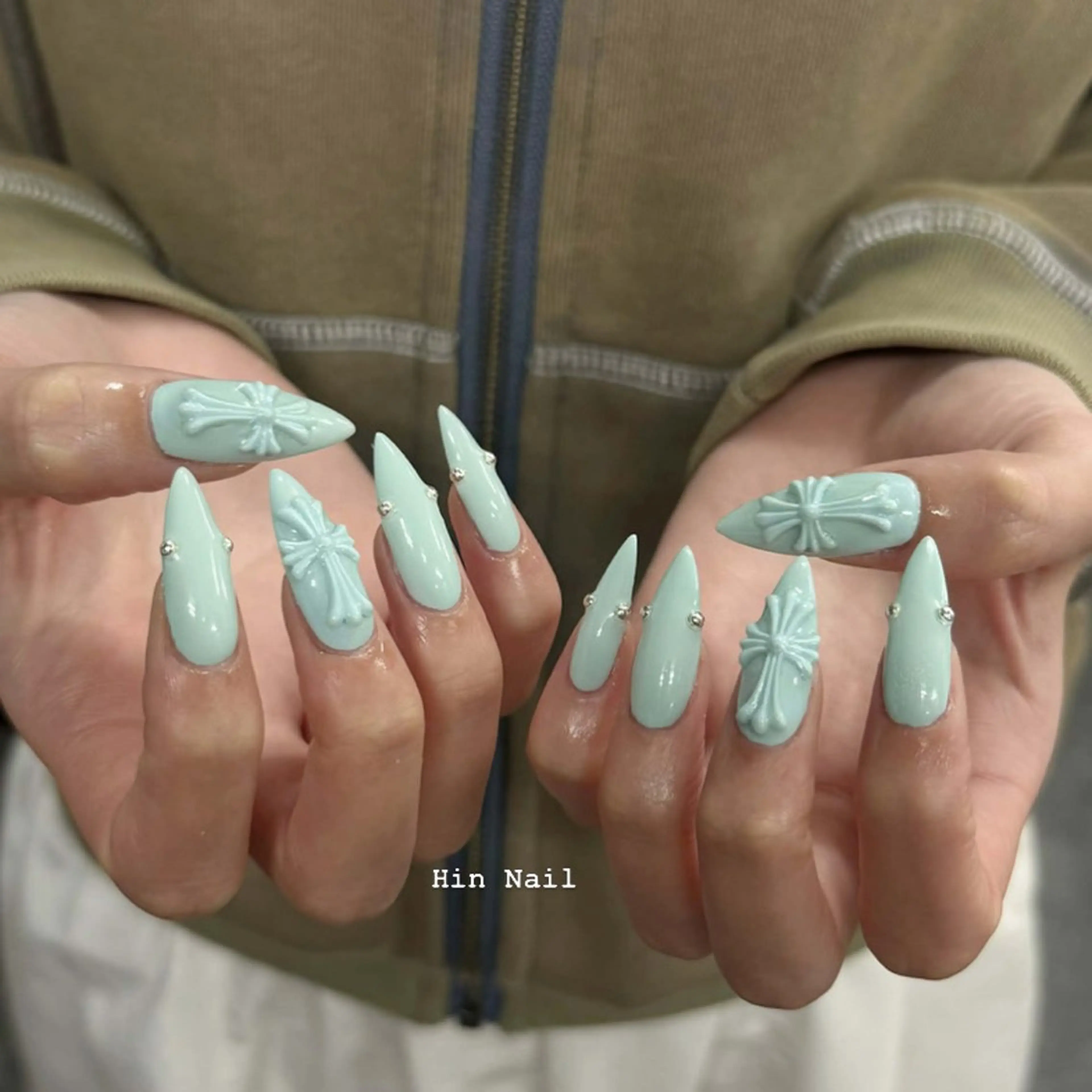 ネイル ハンドネイル HIN NAILのネイルデザイン