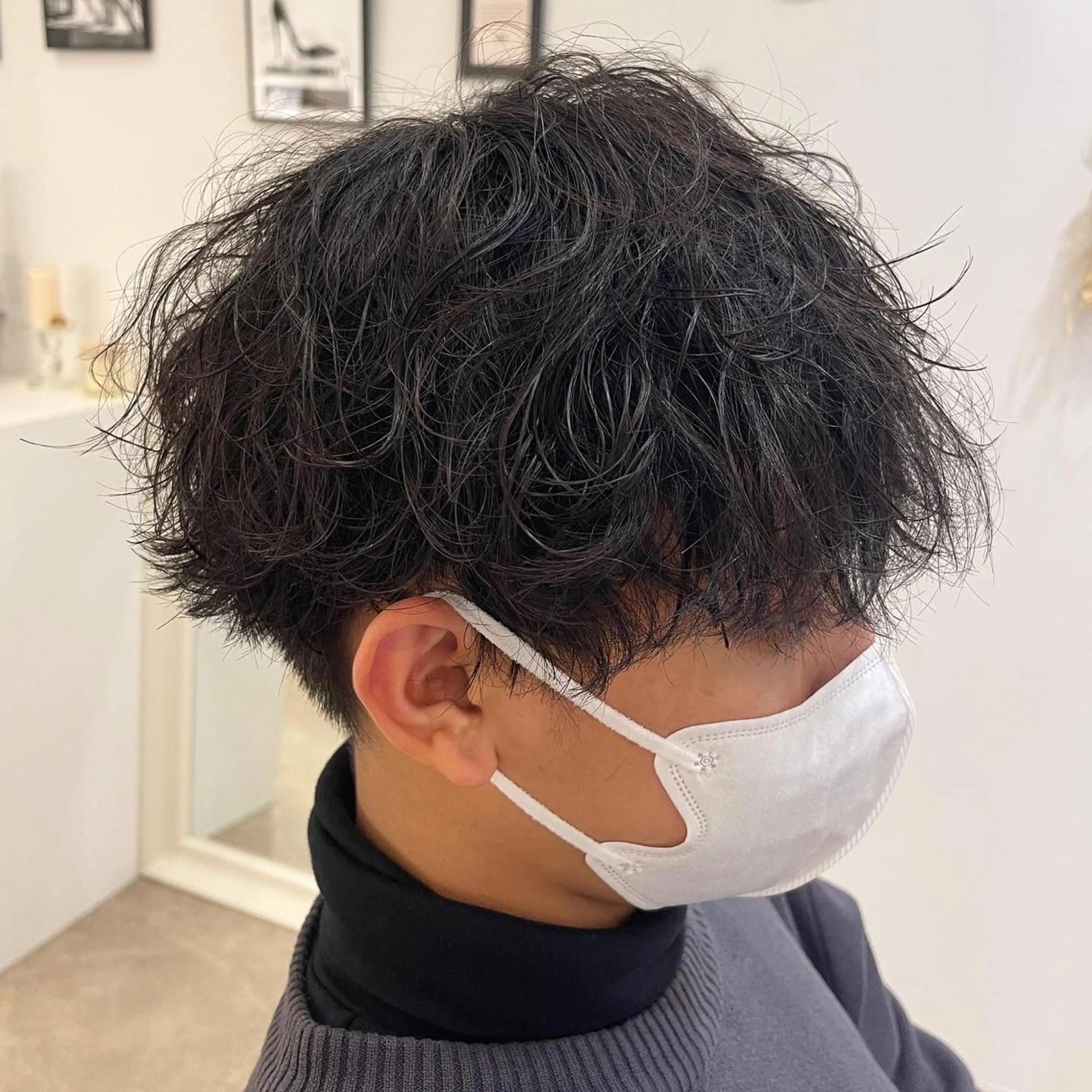 メンズ 波巻きパーマ 縮毛・酸性ストレート 特化のヘアスタイル
