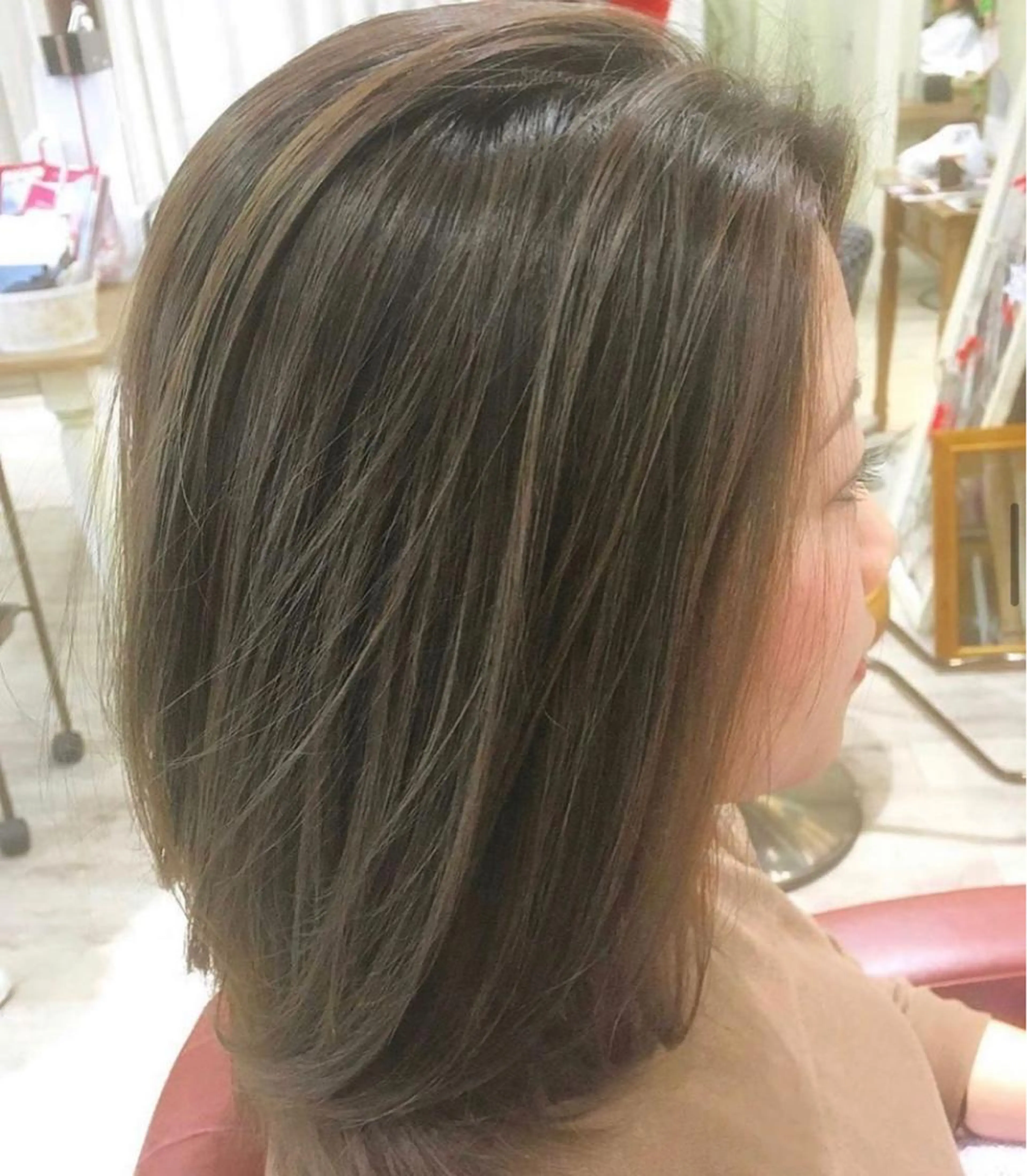 カット & ヘアカラー&ミルボントリートメントの写真