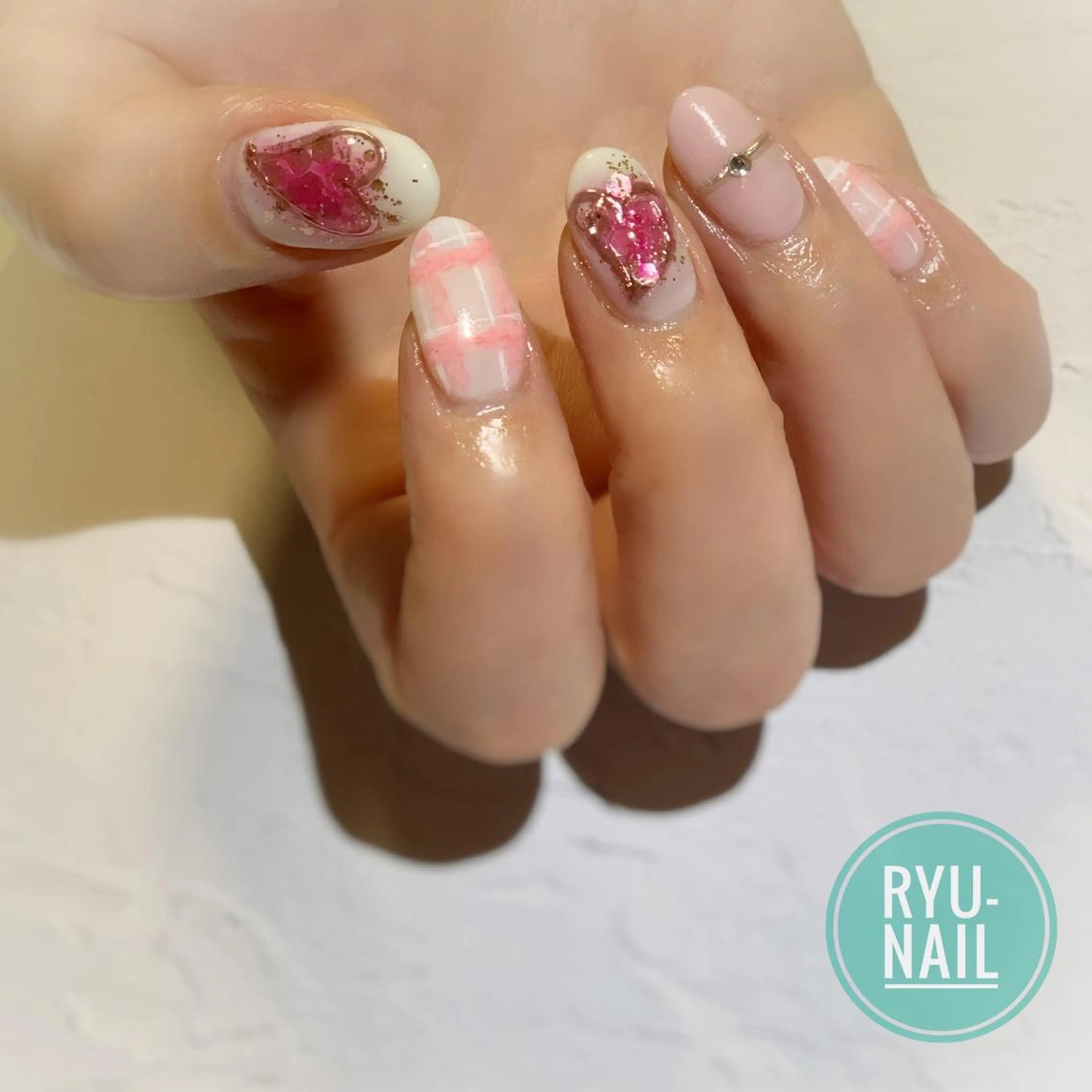 ネイル ハンドネイル Ryu-nail所属・Ryu-nail 對馬　琴美のネイルデザイン