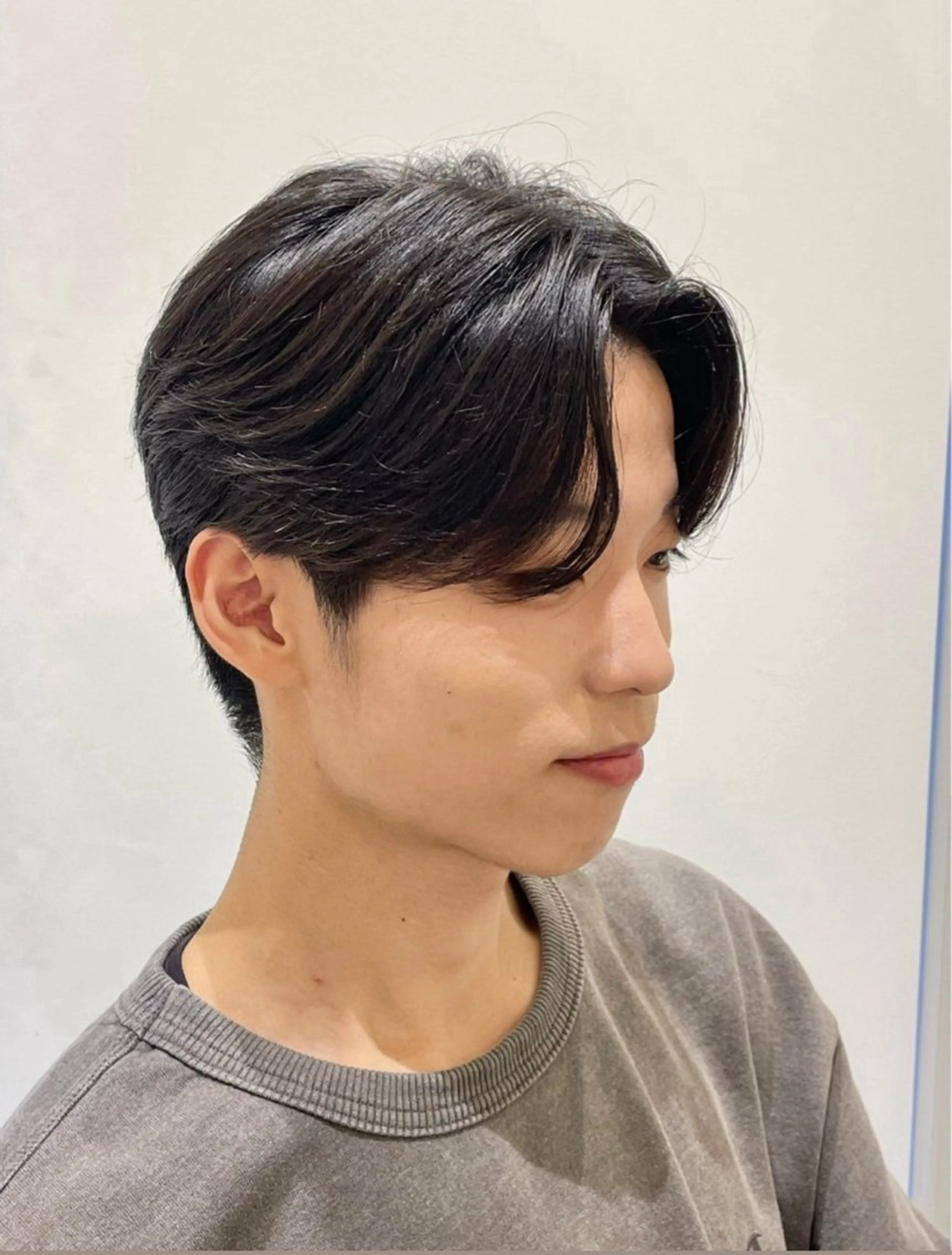 メンズ メンズ韓国風 カット ❤︎︎韓国ヘア❤︎︎ 𝑺𝒉𝒊𝒉𝒐のヘアスタイル