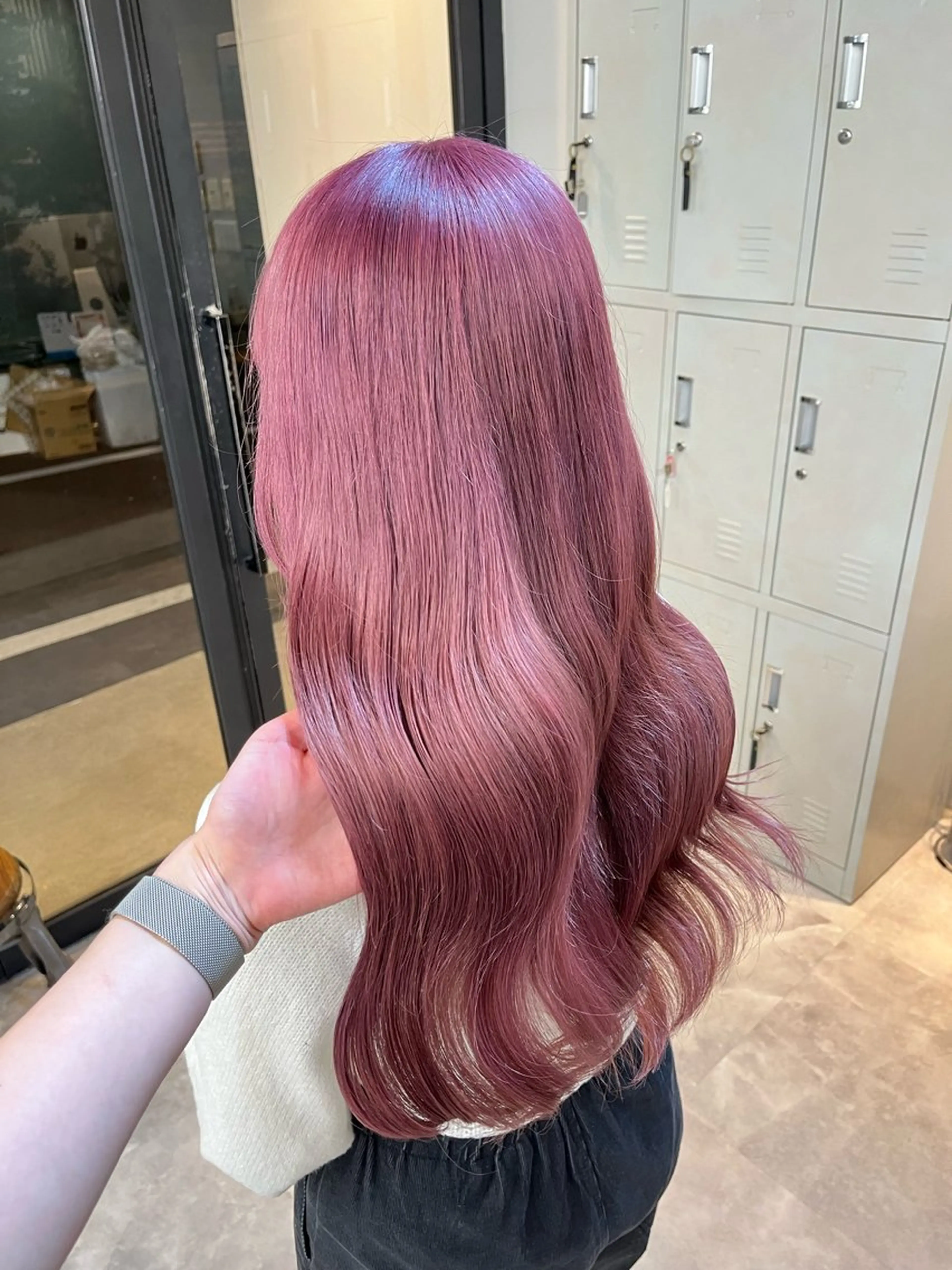 ロング ハイトーン🫧艶髪 MAIKAのヘアスタイル
