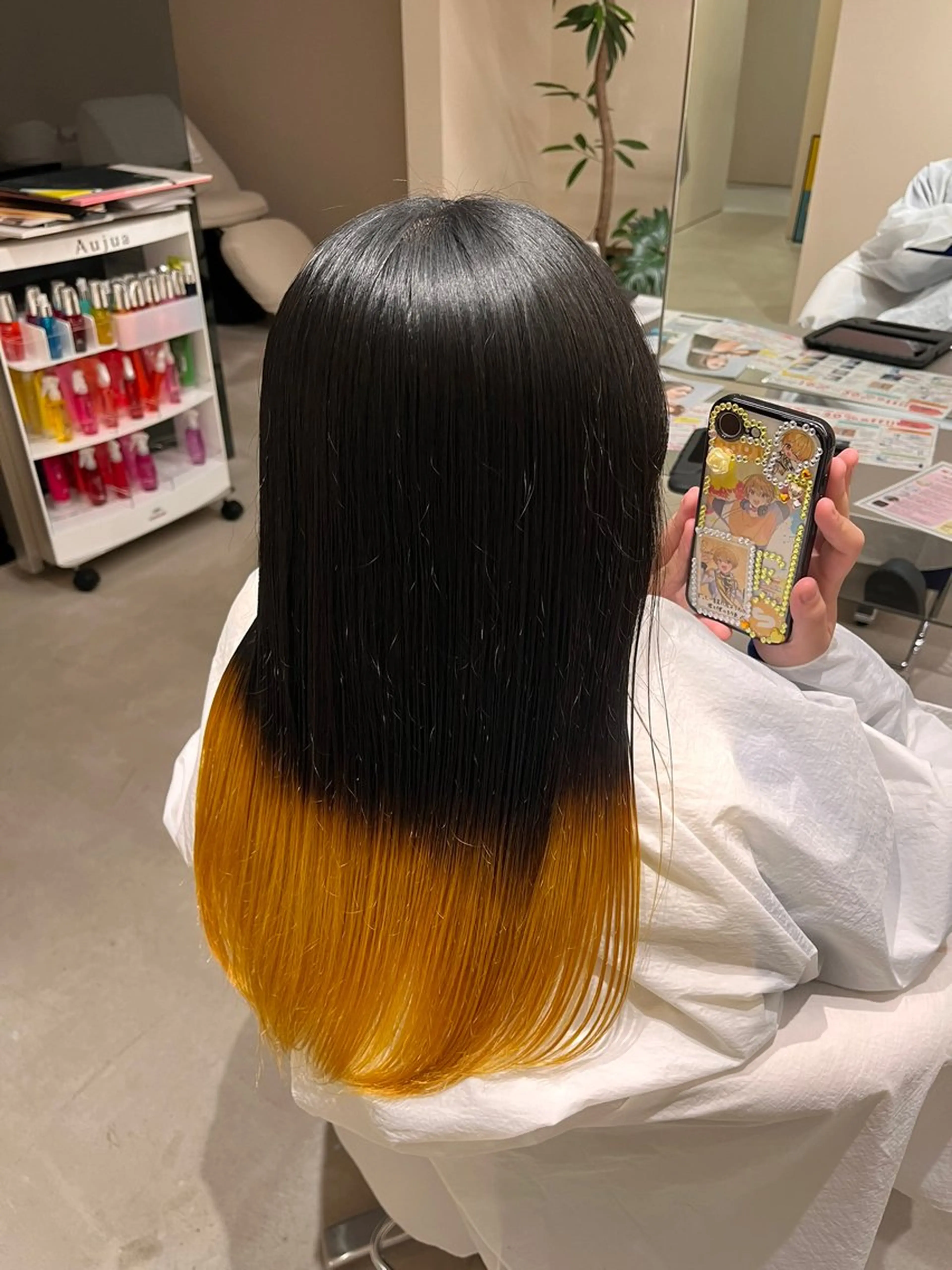 ロング カラー ヘアカラー トリートメント 杉田 実来のヘアスタイル
