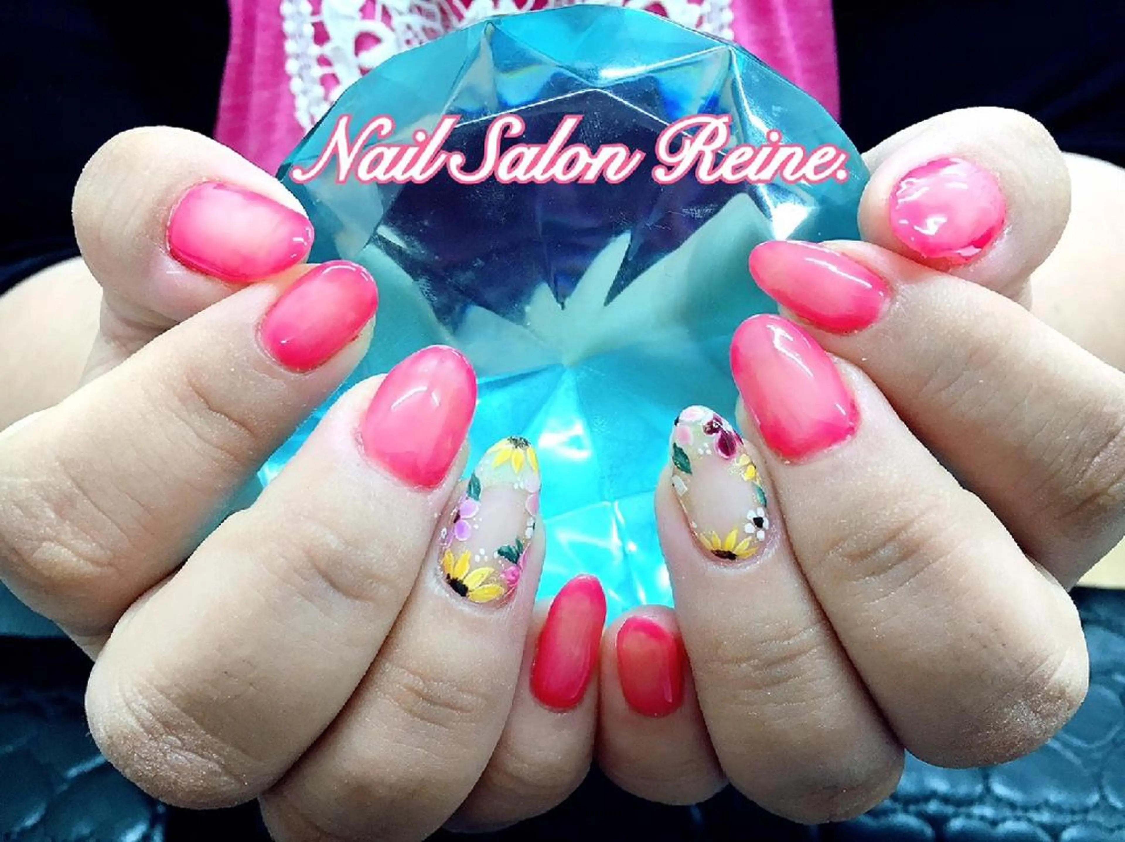 ネイル アートネイル グラデーション Nailsalon Reine所属・玉栄 伶奈のネイルデザイン