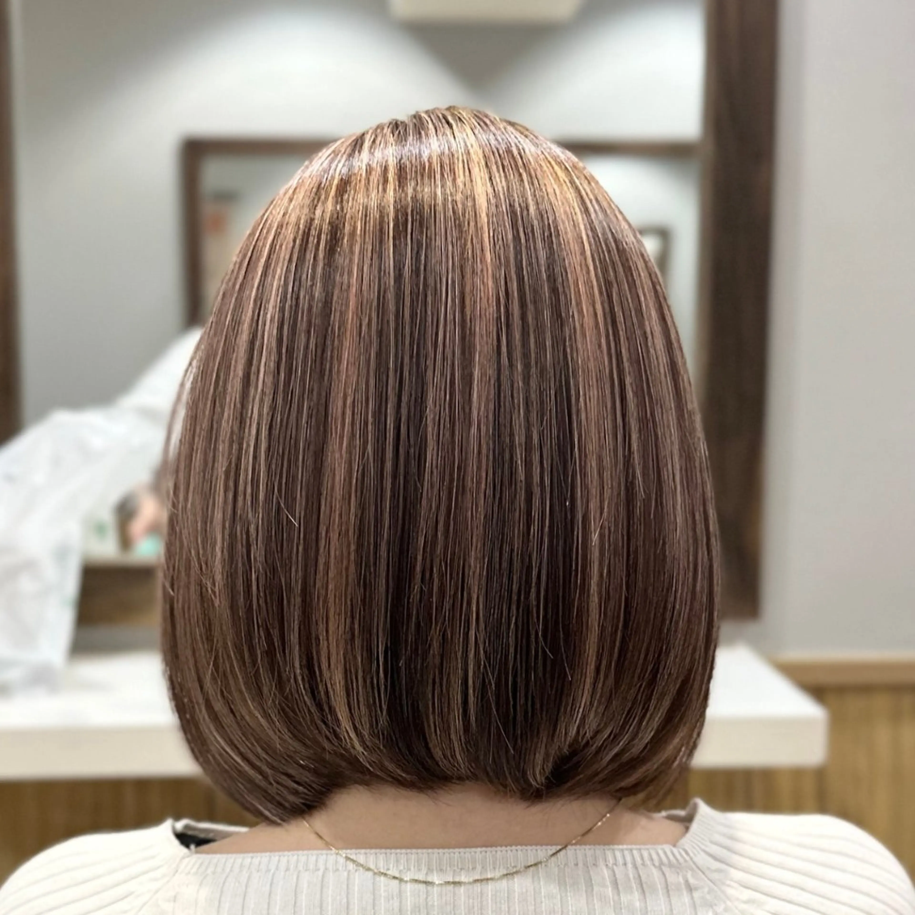 ミディアム ハイライト レイヤーカット 村松圭介 立川駅徒歩3分のヘアスタイル