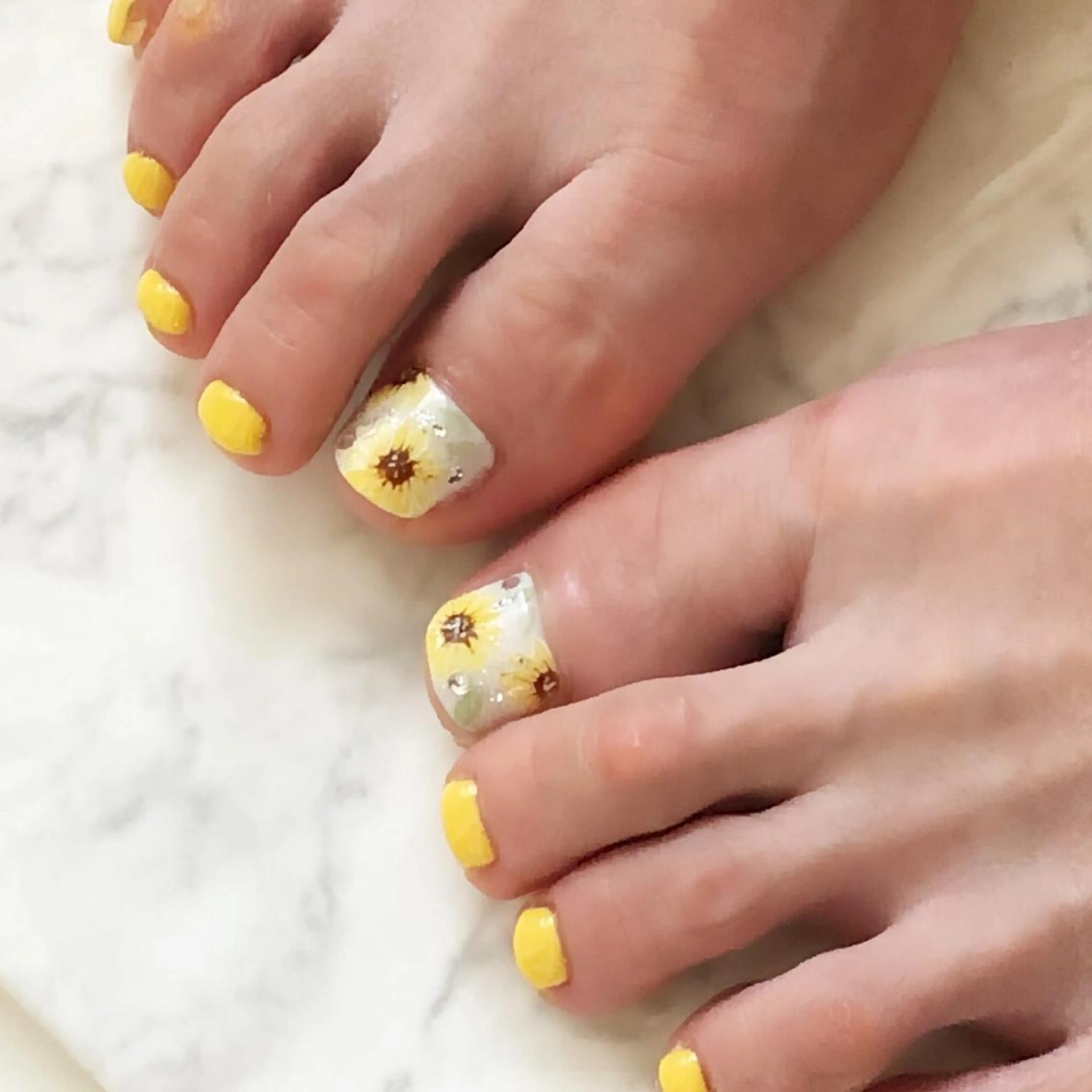 ネイル アートネイル フットネイル KIREIE NAILSのネイルデザイン