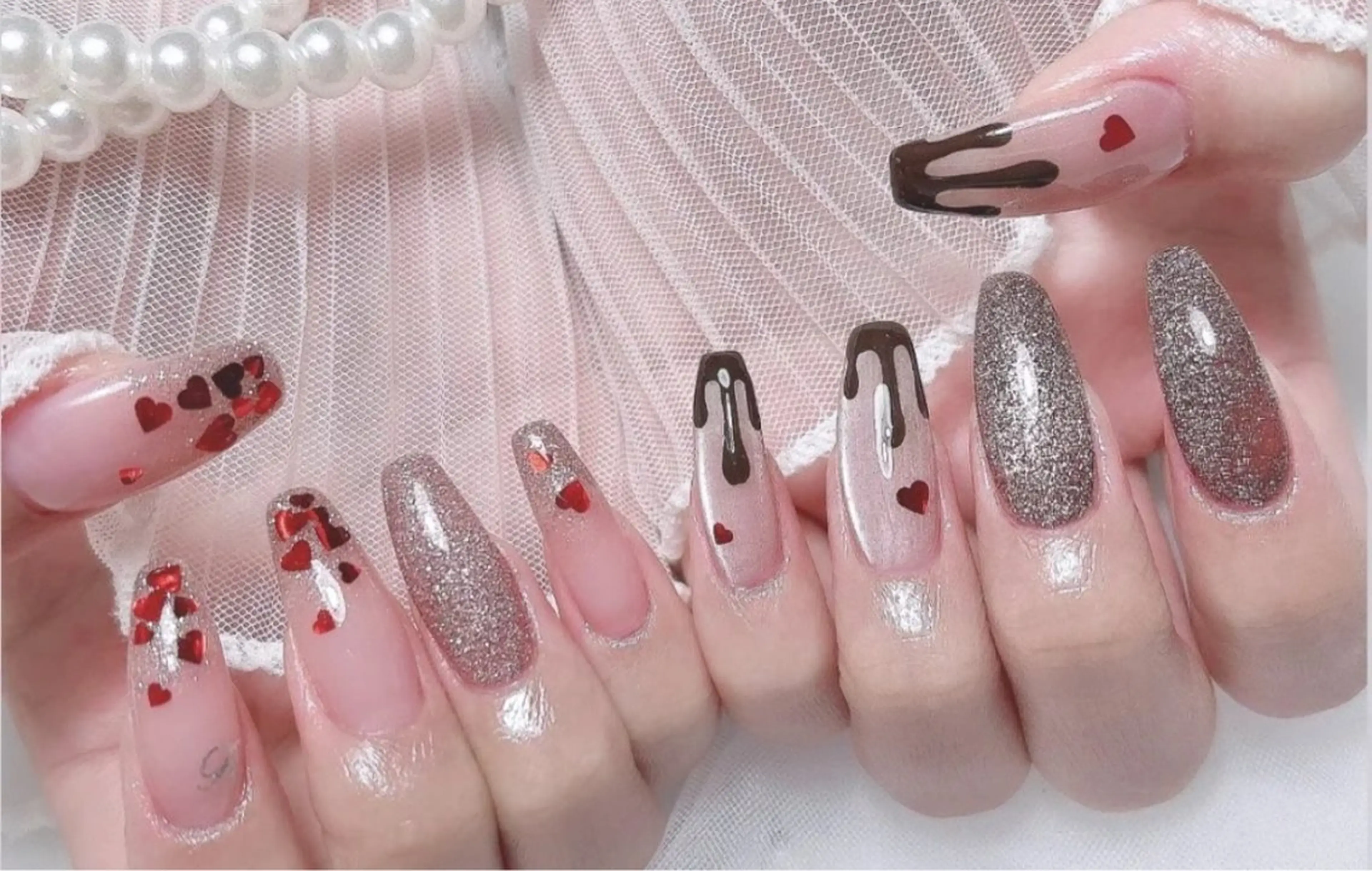 ネイル ハンドネイル MoonNail ユリ🌸のネイルデザイン