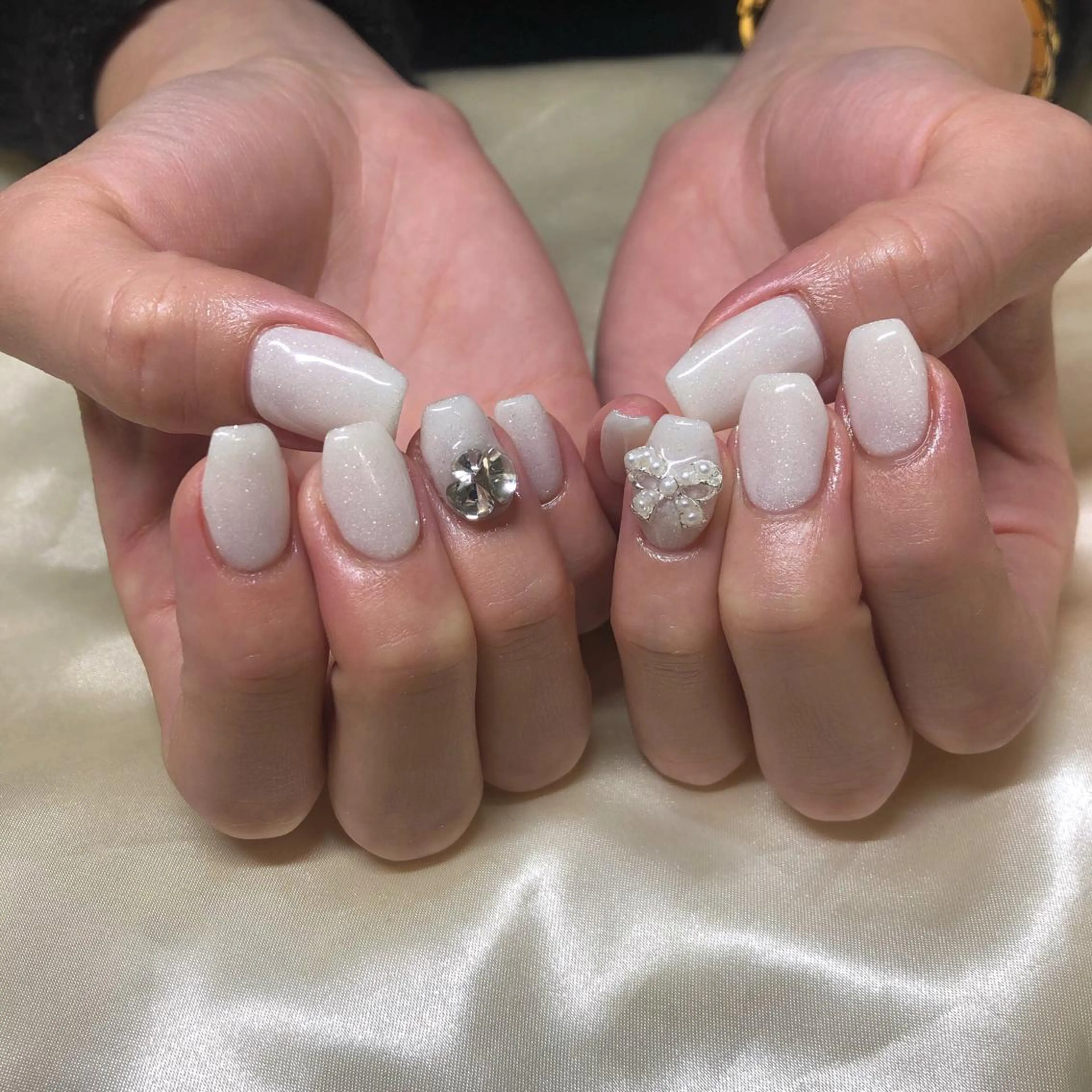 ネイル ハンドネイル ViViA momokaのネイルデザイン