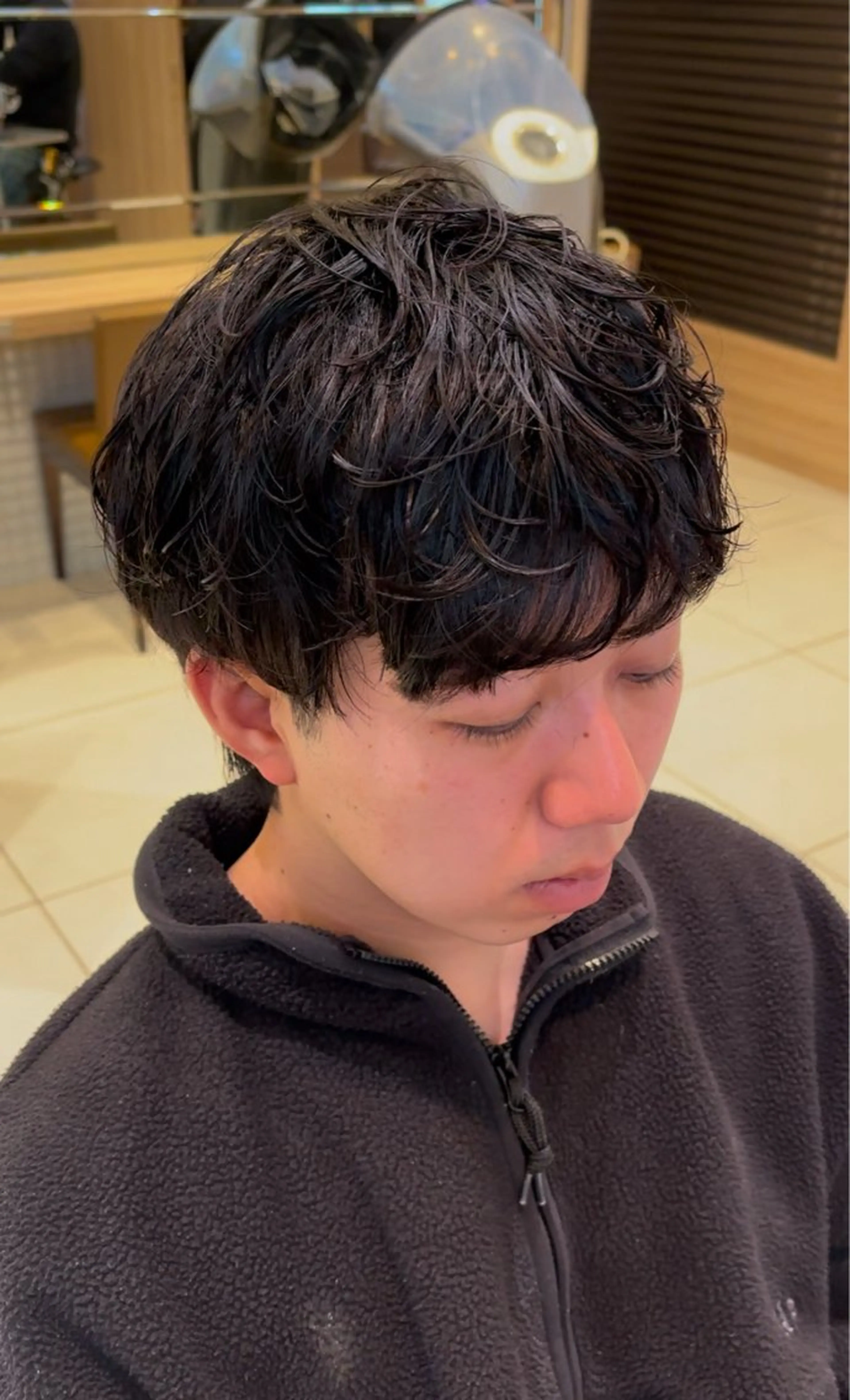 パーマ メンズ メンズパーマ ブリーチ/パーマ 縮毛/レイヤーaoiのヘアスタイル