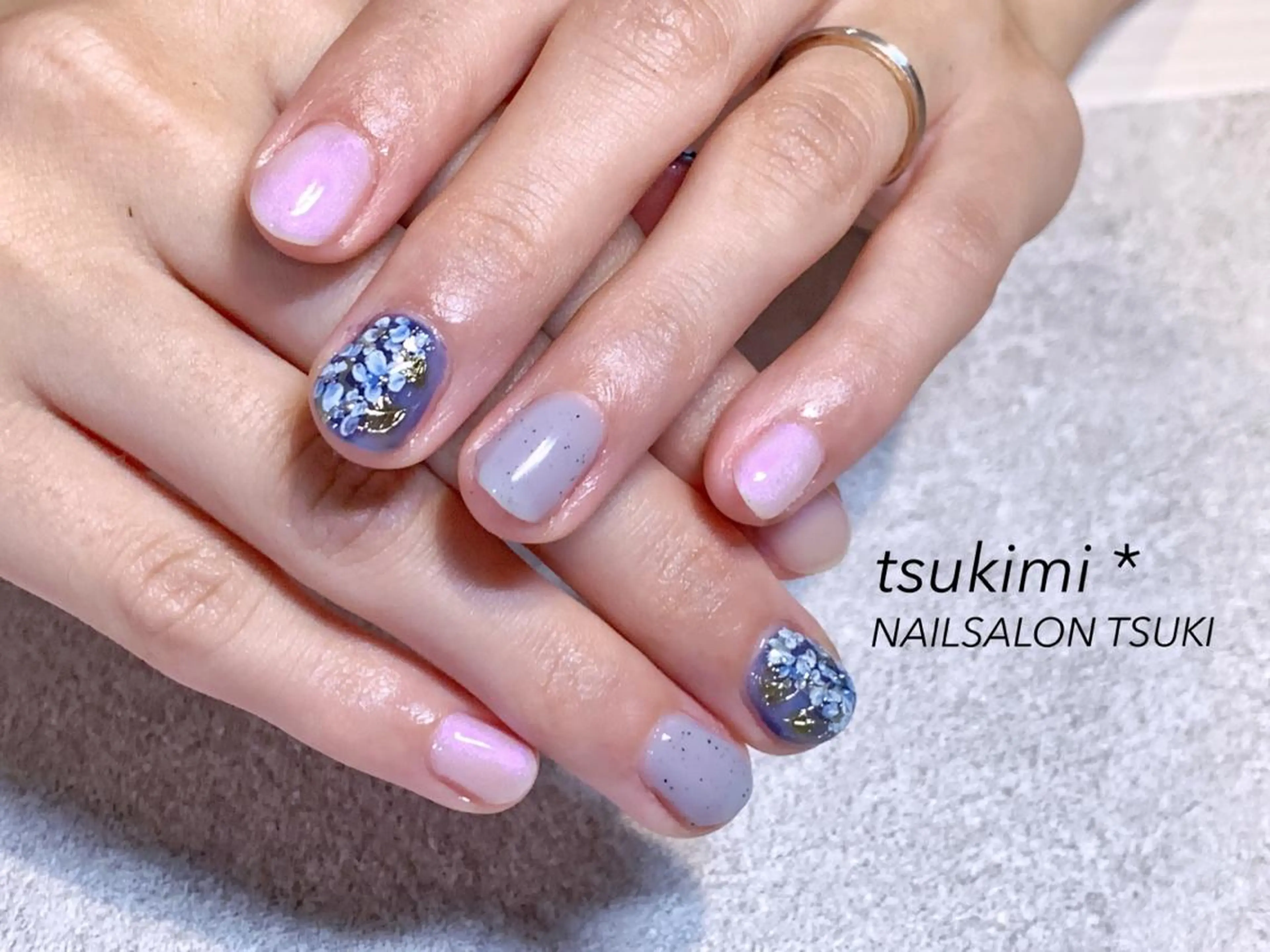 ネイル ニュアンスネイル ハンドネイル Nailsalon Tsuki.のネイルデザイン